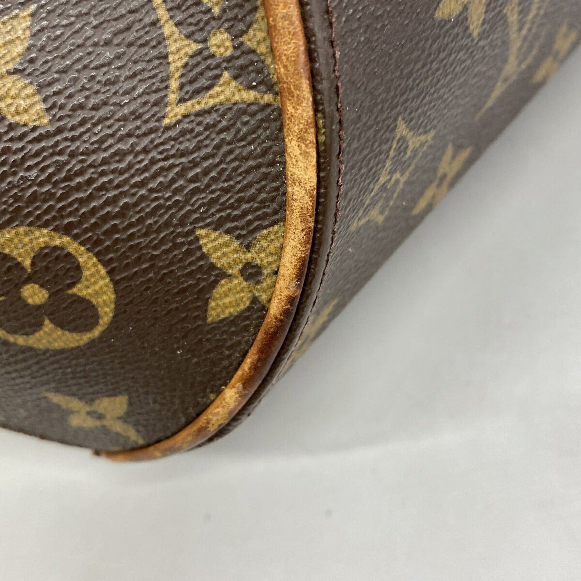 Louis Vuitton Brown Handbag (Pre-Owned)