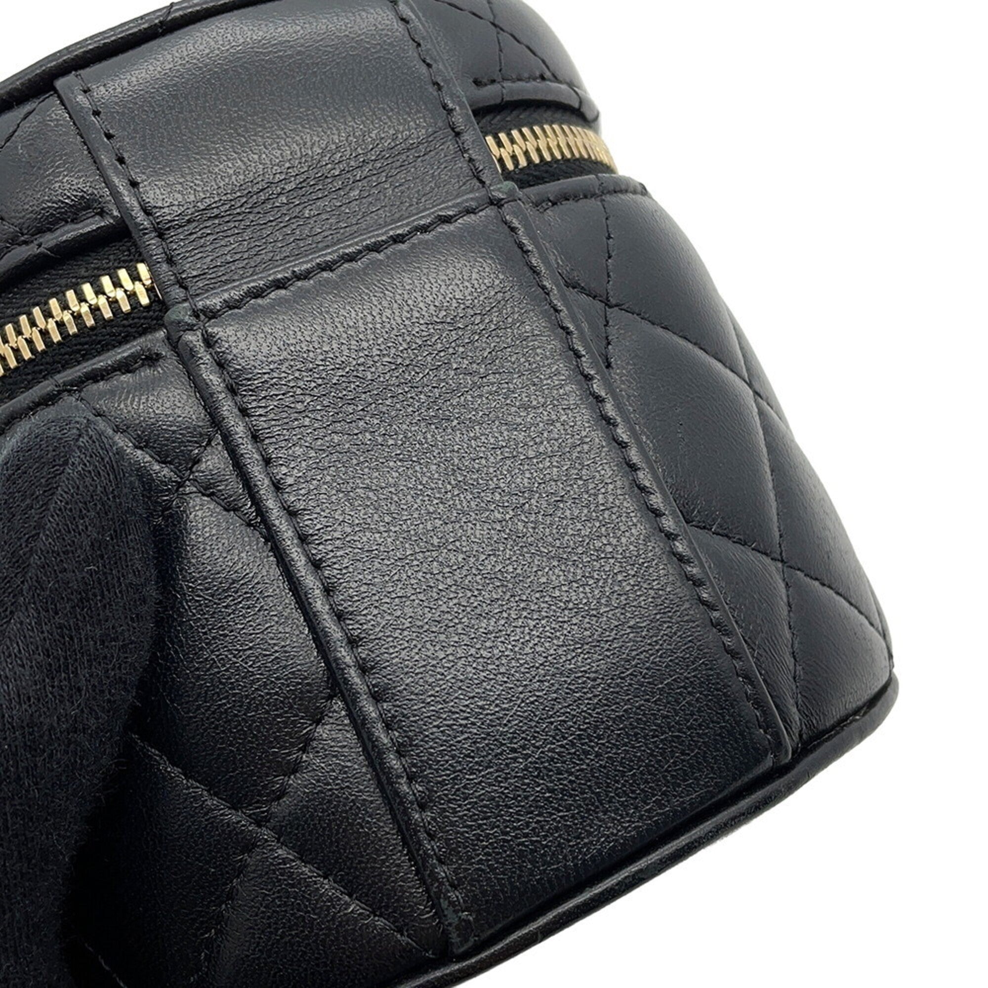 Chanel Matelasse Black Leather Handbag Vanity Bag (Pre-Owned)