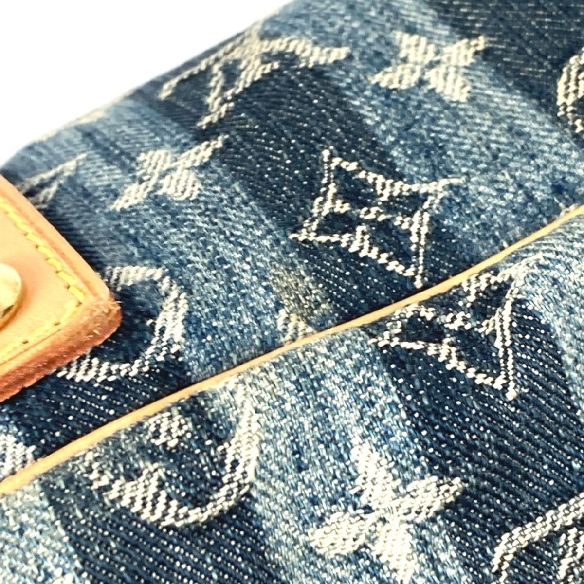 Louis Vuitton Blue Monogram Denim Handbag Shoulder Bag (Pre-Owned)