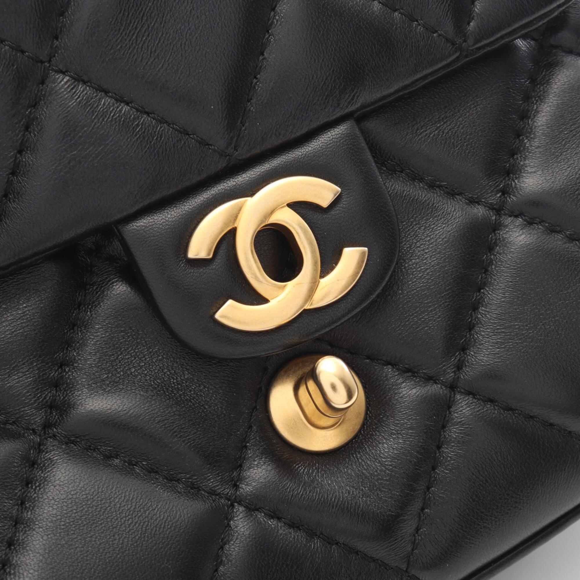 Chanel Black Leather Handbag Shoulder Bag (Pre-Owned)