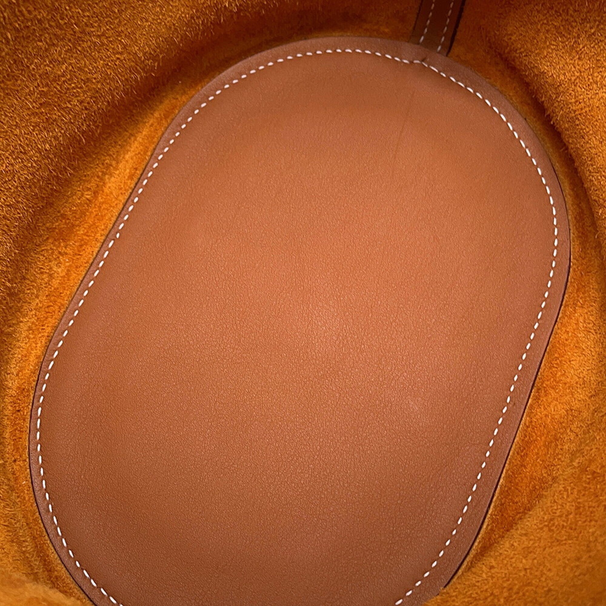 Hermes Gold Taurillon Clemence Leather Tote Bag (Pre-Owned)