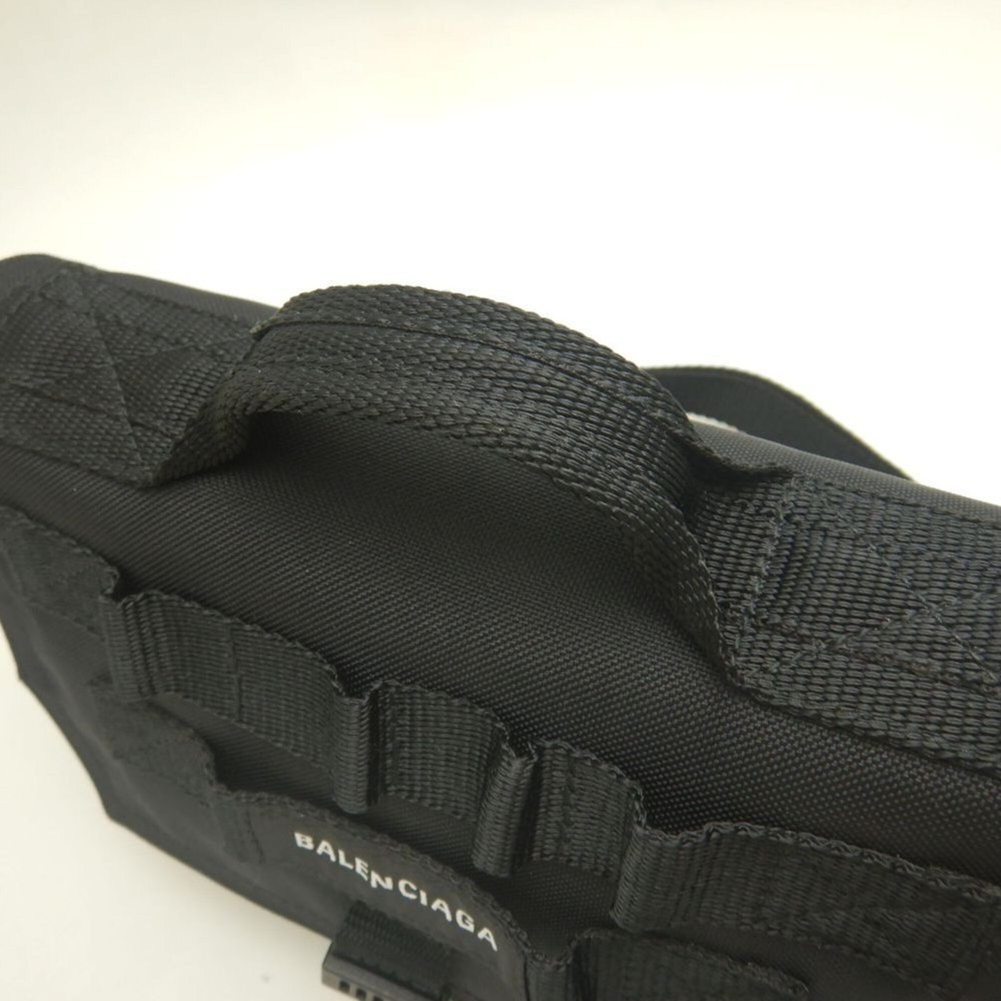 Balenciaga Black Polyester Messenger Bag Shoulder Bag (Pre-Owned)