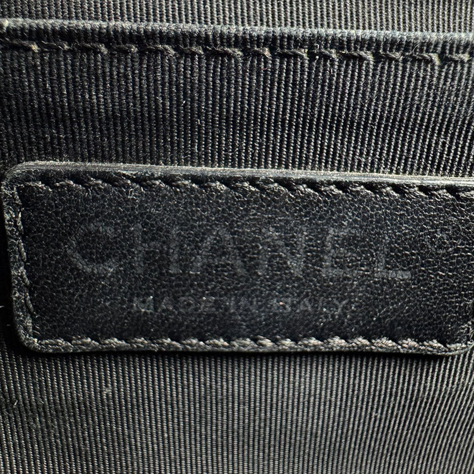 Chanel Navy Patent Leather Shoulder Bag (Pre-Owned)