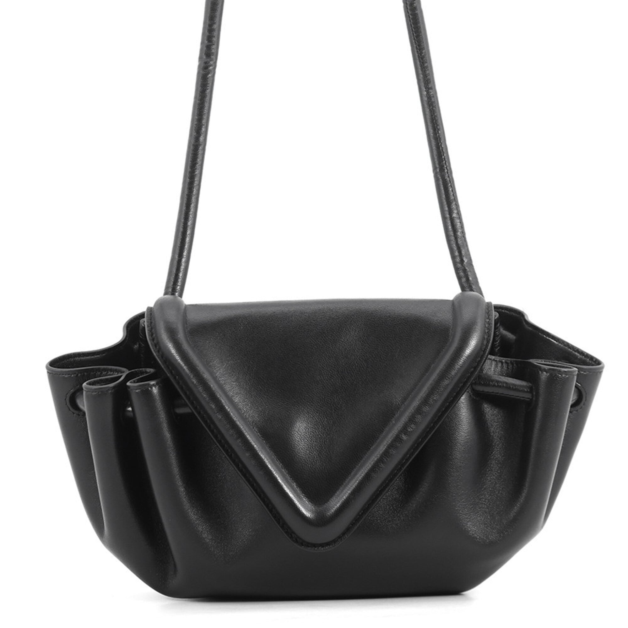 Bottega Veneta Black Leather Handbag Shoulder Bag (Pre-Owned)