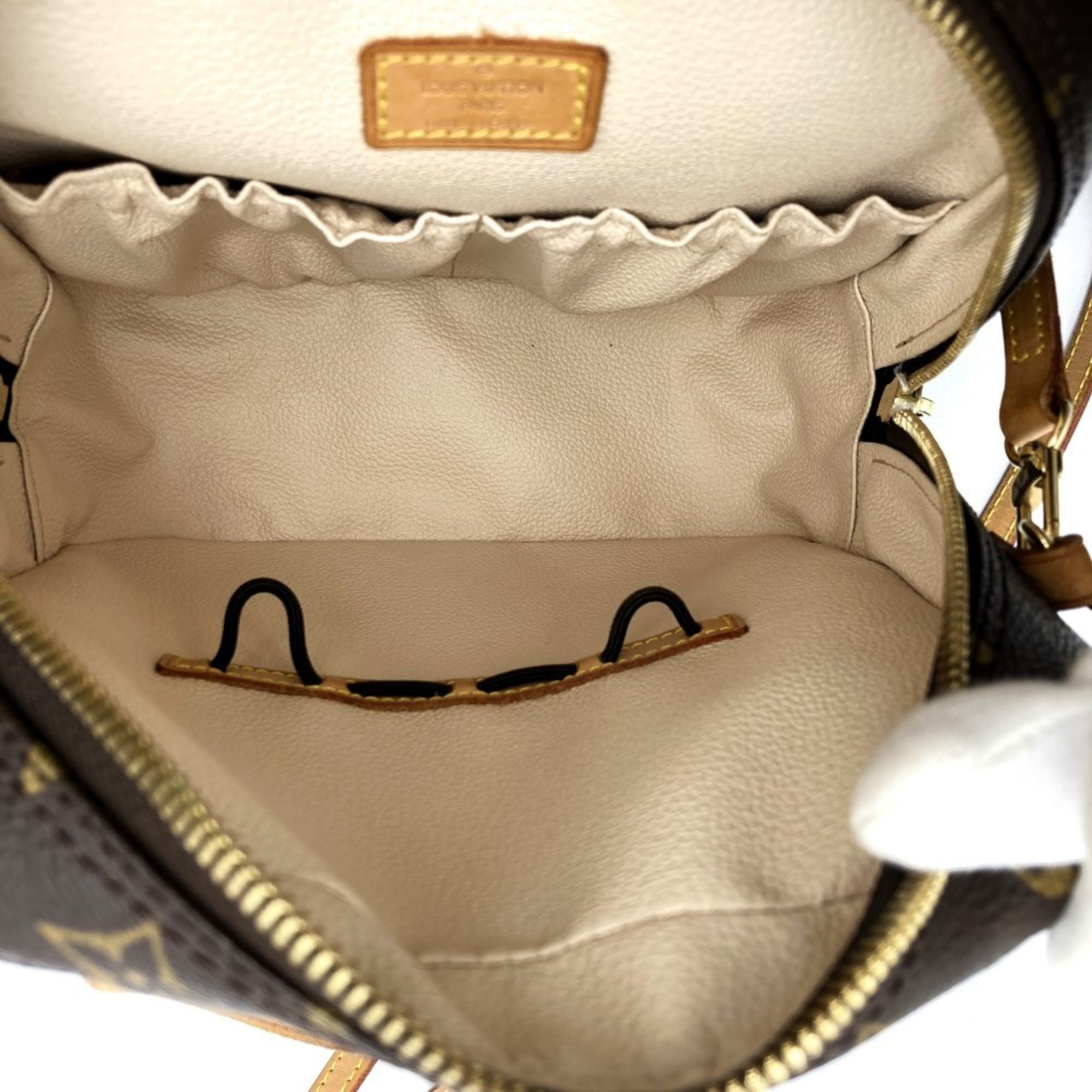 Louis Vuitton Brown Monogram Canvas Shoulder Bag (Pre-Owned)