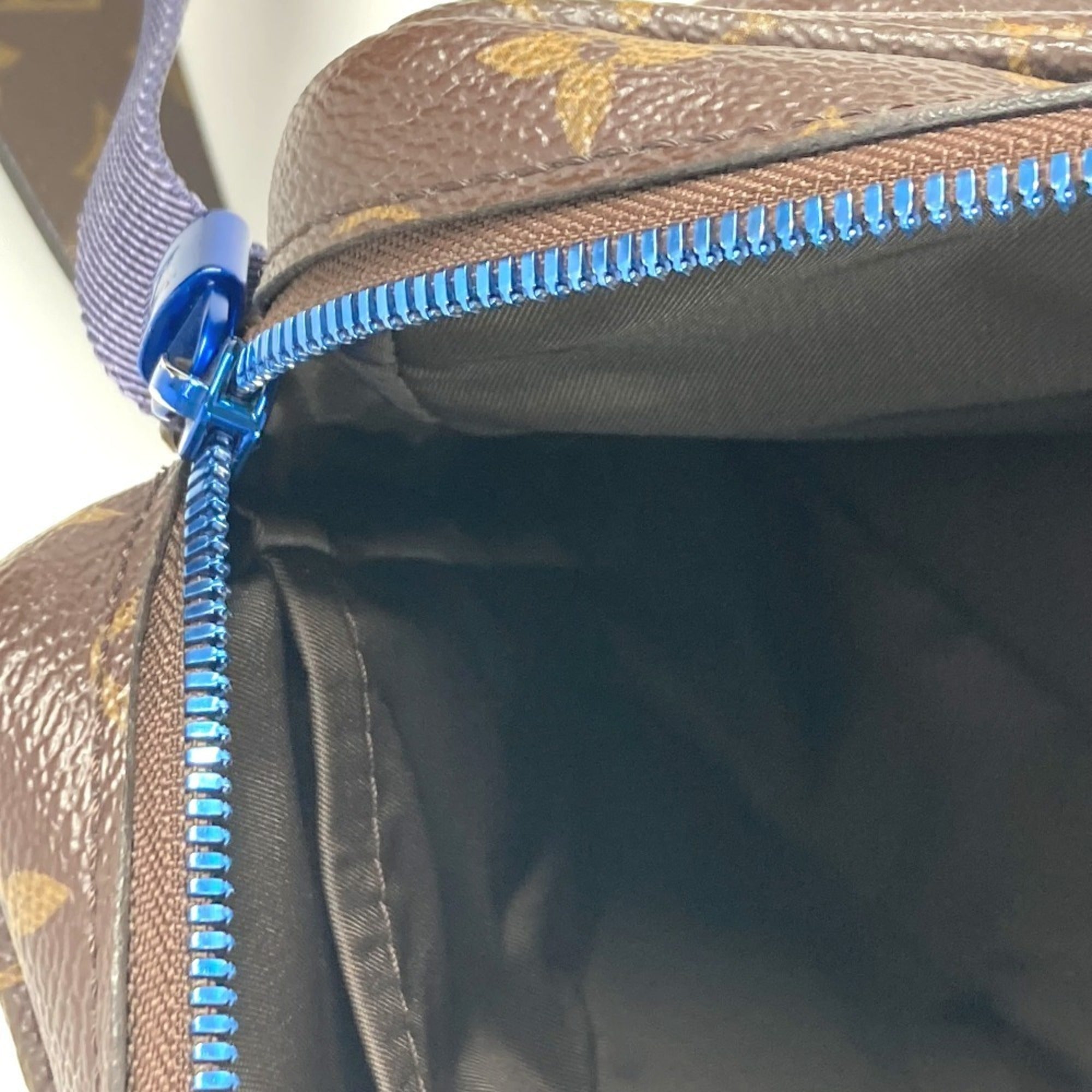 Louis Vuitton Monogram Blue Brown Monogram Shoulder Bag (Pre-Owned)
