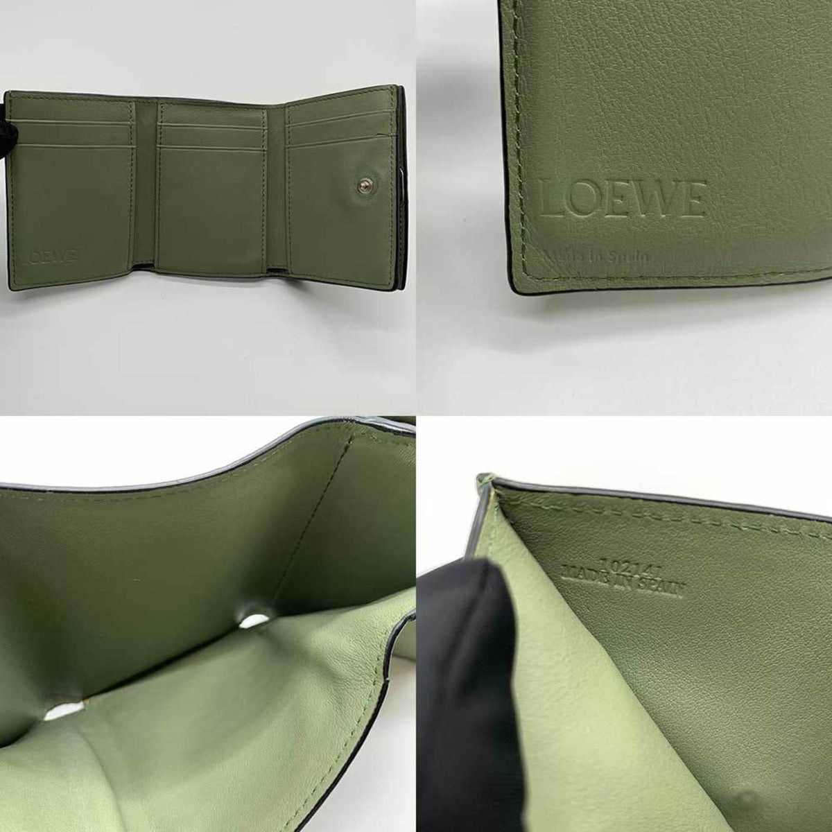 Loewe Green Leather Wallet (Bi-Fold) (Pre-Owned)
