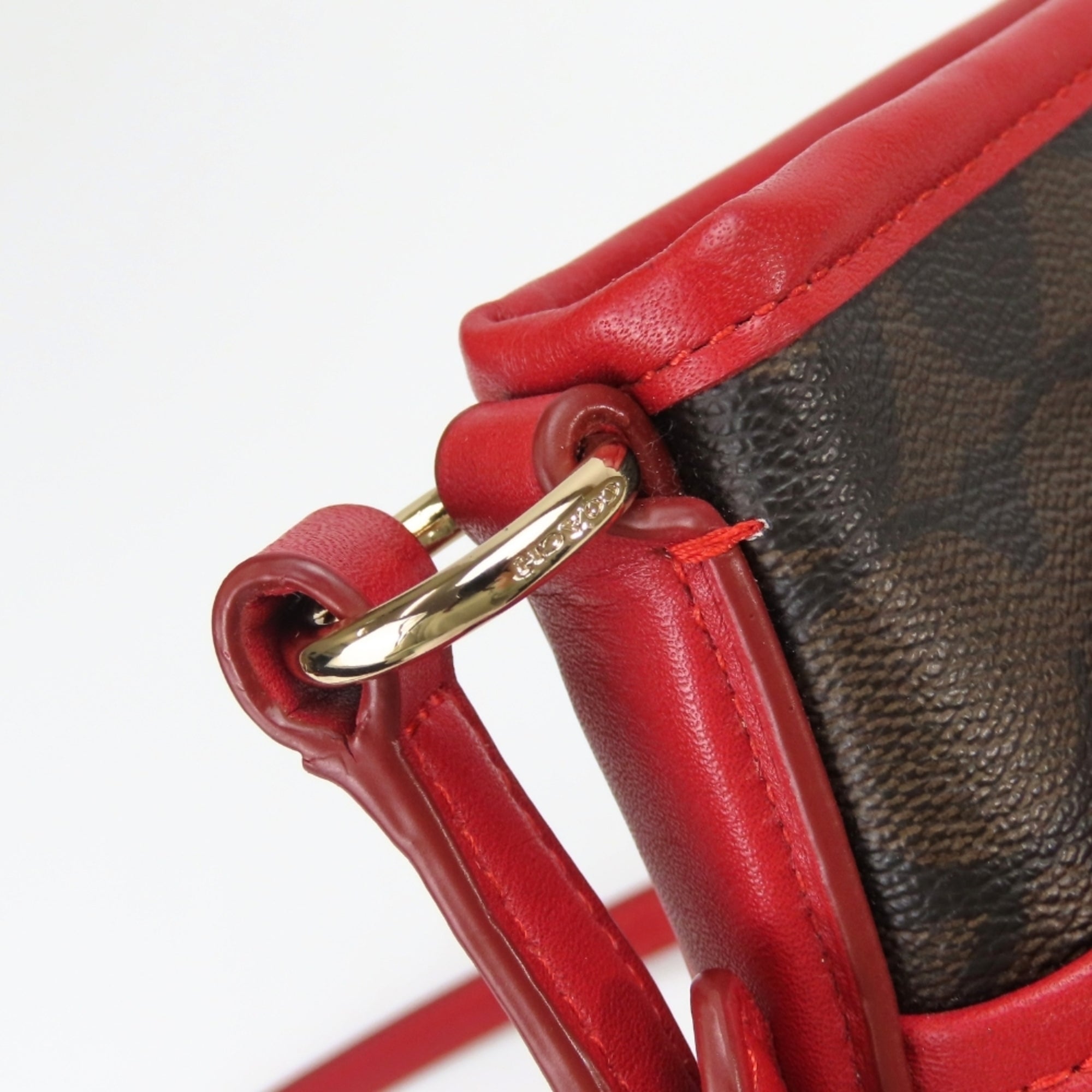 Coach Signature Dark Brown Red Color Pvc Leather Shoulder Bag (Pre-Owned)