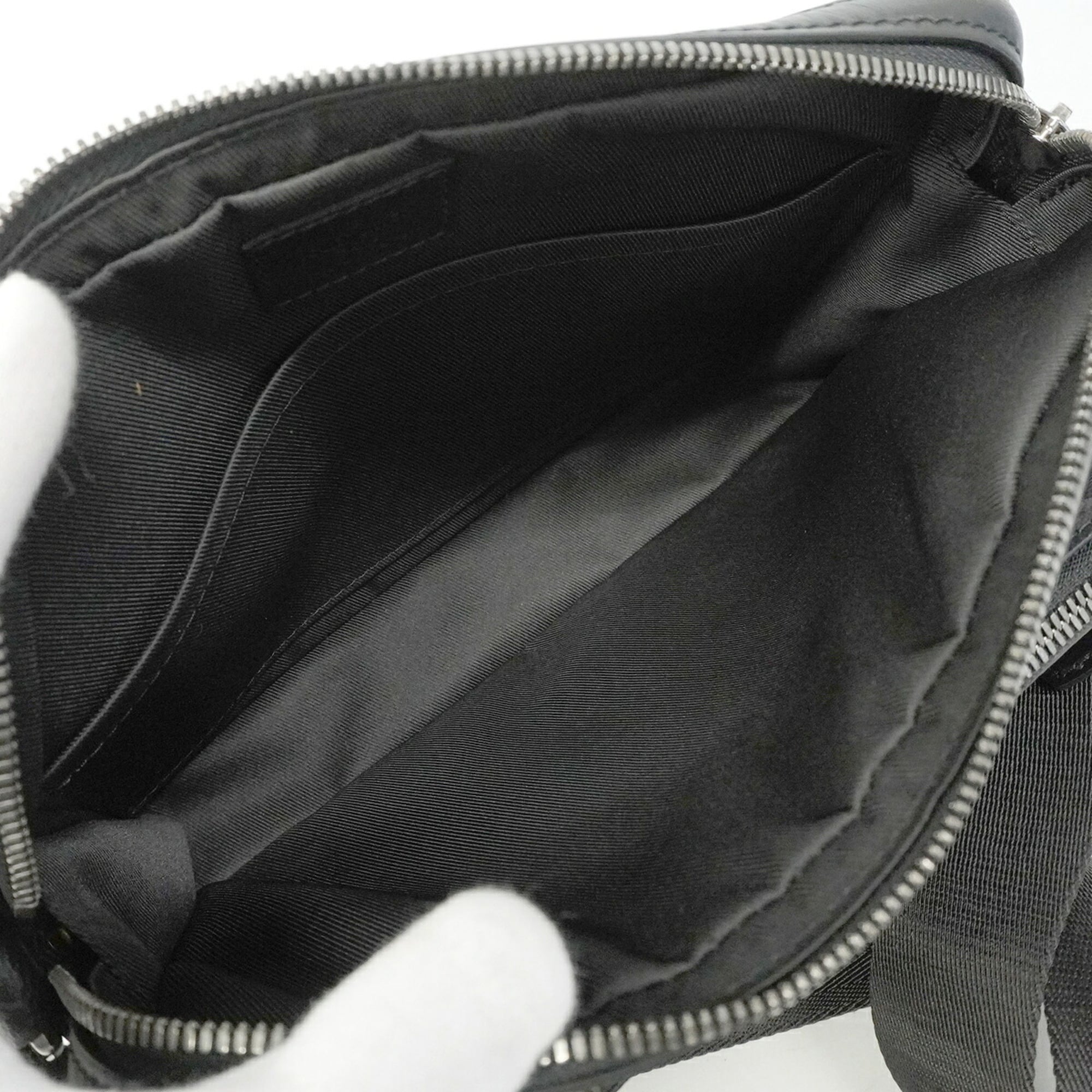 Louis Vuitton Black Gray Shoulder Bag (Pre-Owned)