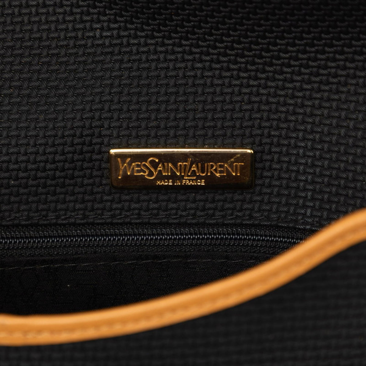 Saint Laurent Beige Black Pvc Leather Shoulder Bag (Pre-Owned)