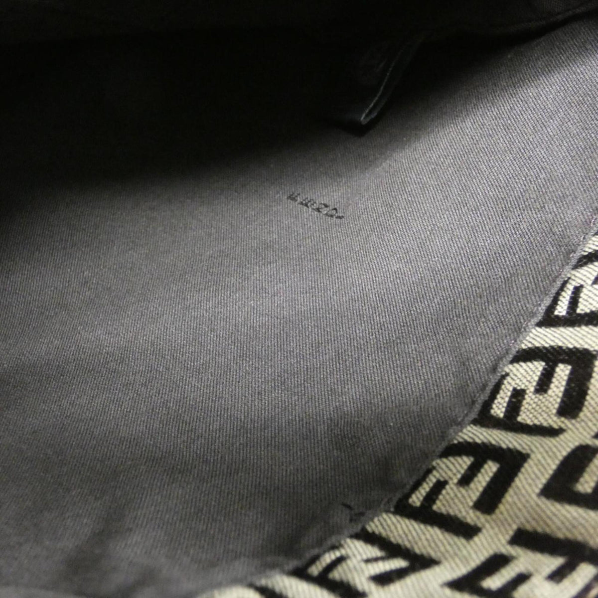 Fendi Beige Brown Canvas Shoulder Bag (Pre-Owned)