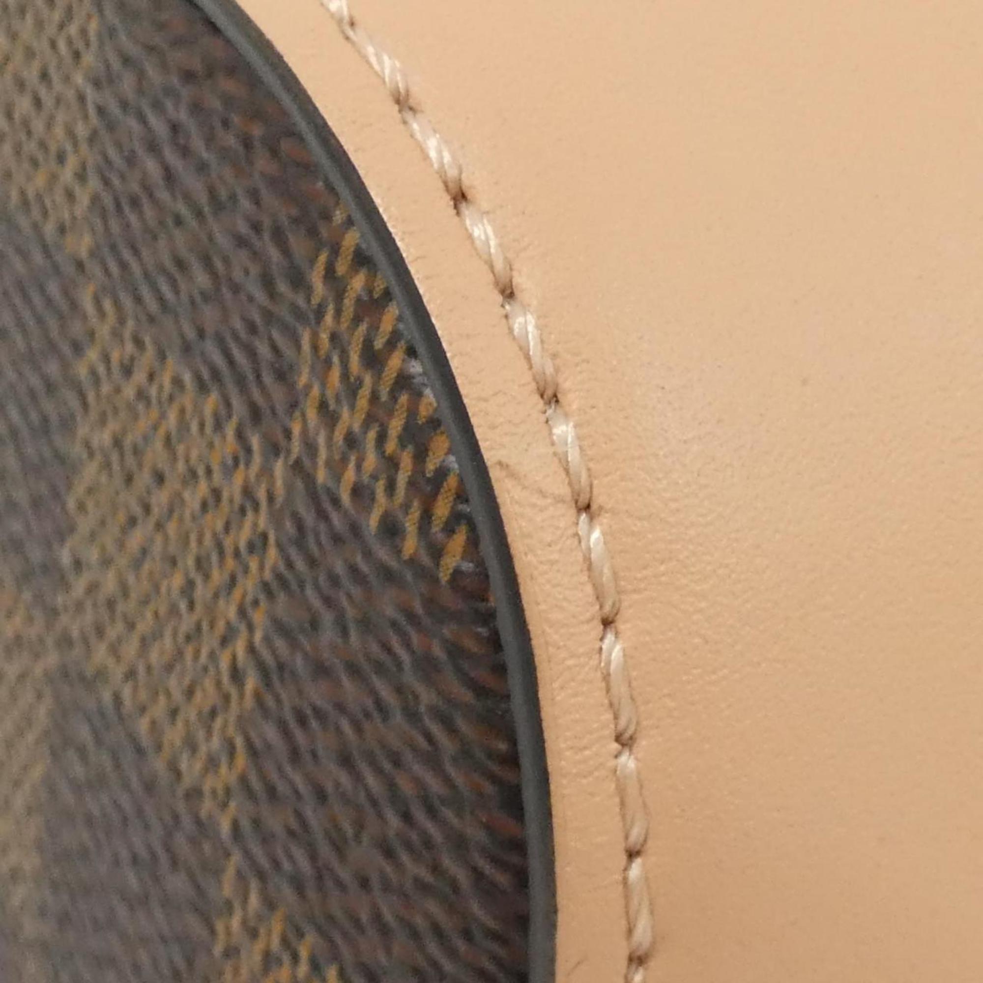 Louis Vuitton Brown Coated Canvas Shoulder Bag (Pre-Owned)