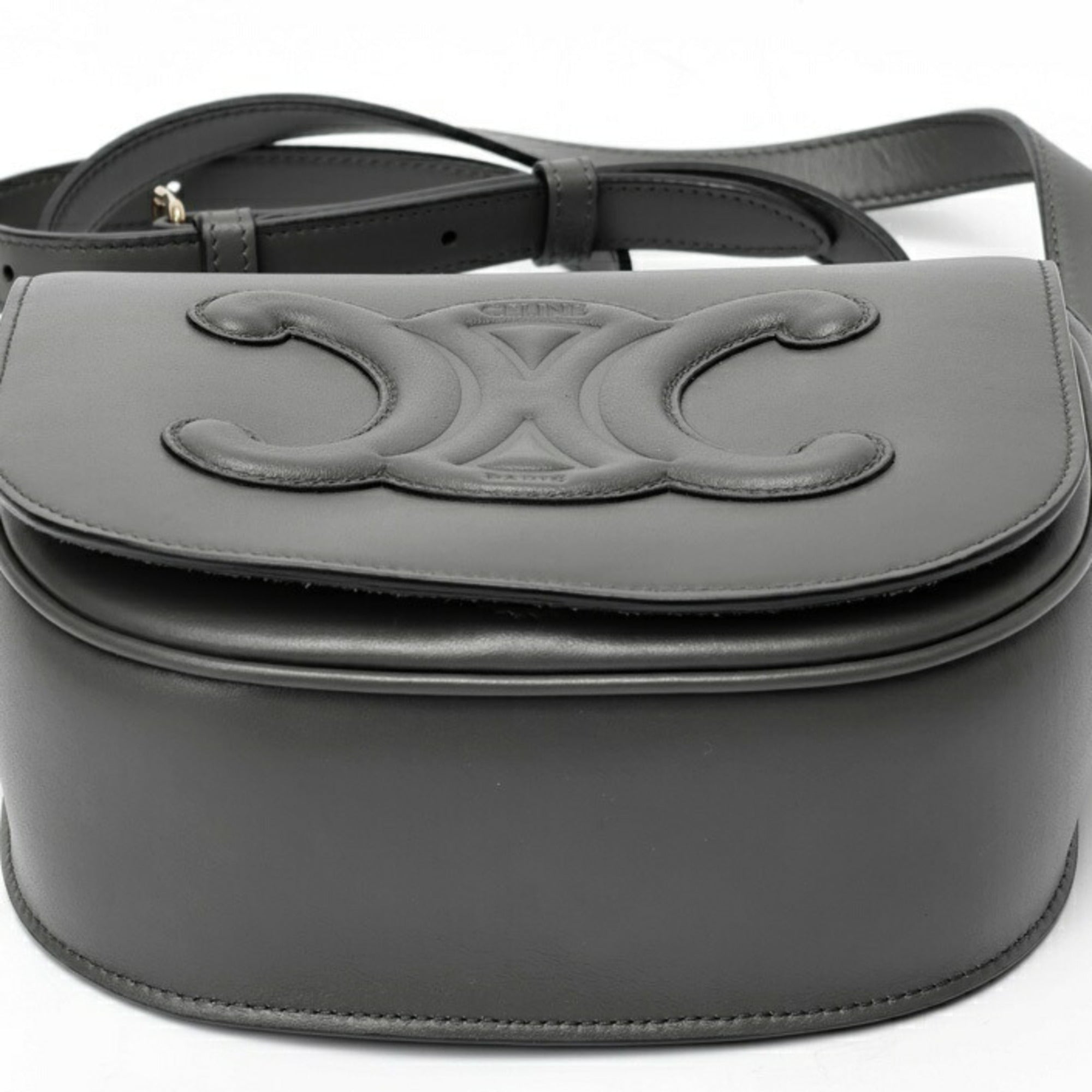 Celine Gray Leather Shoulder Bag (Pre-Owned)