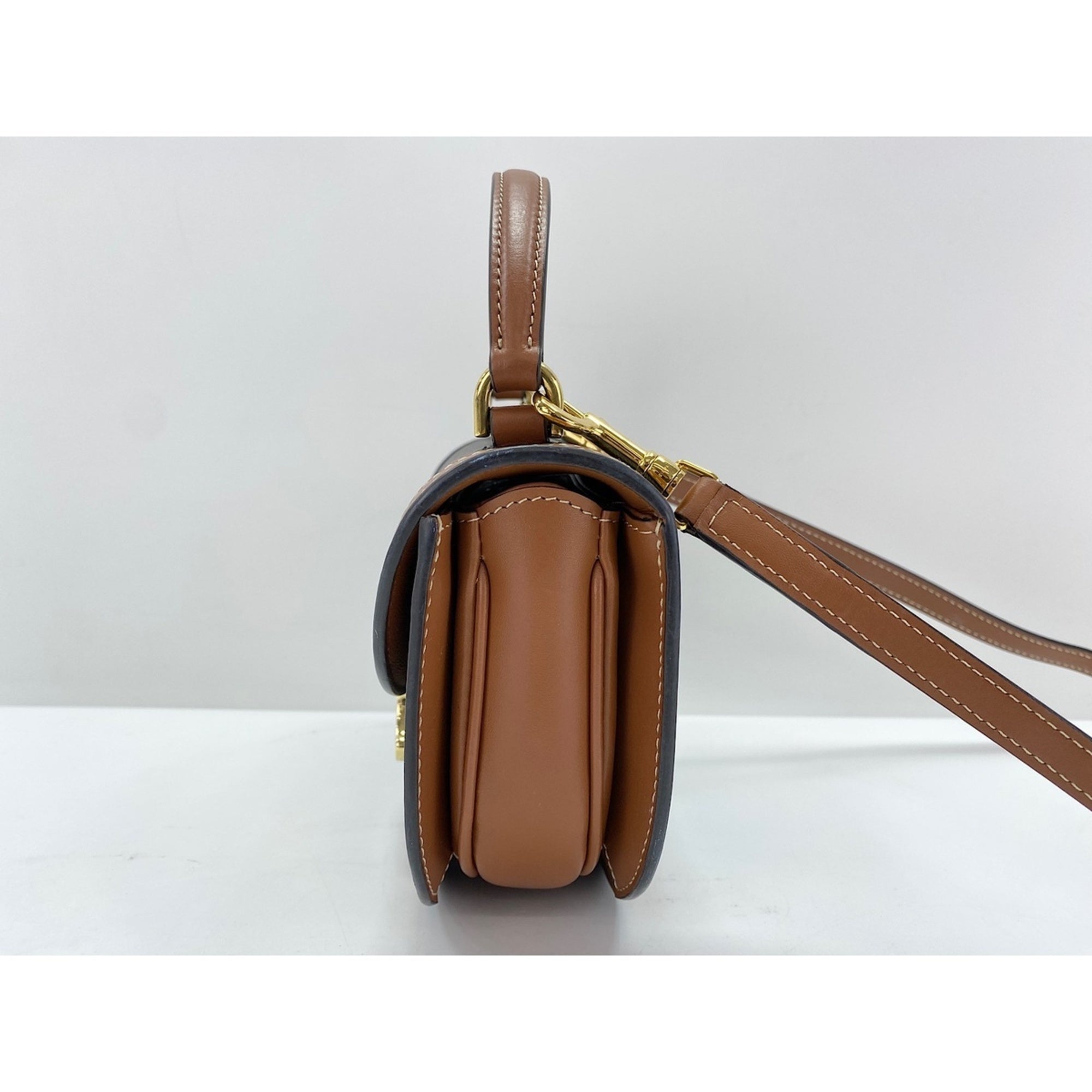 Celine Brown Shoulder Bag (Pre-Owned)