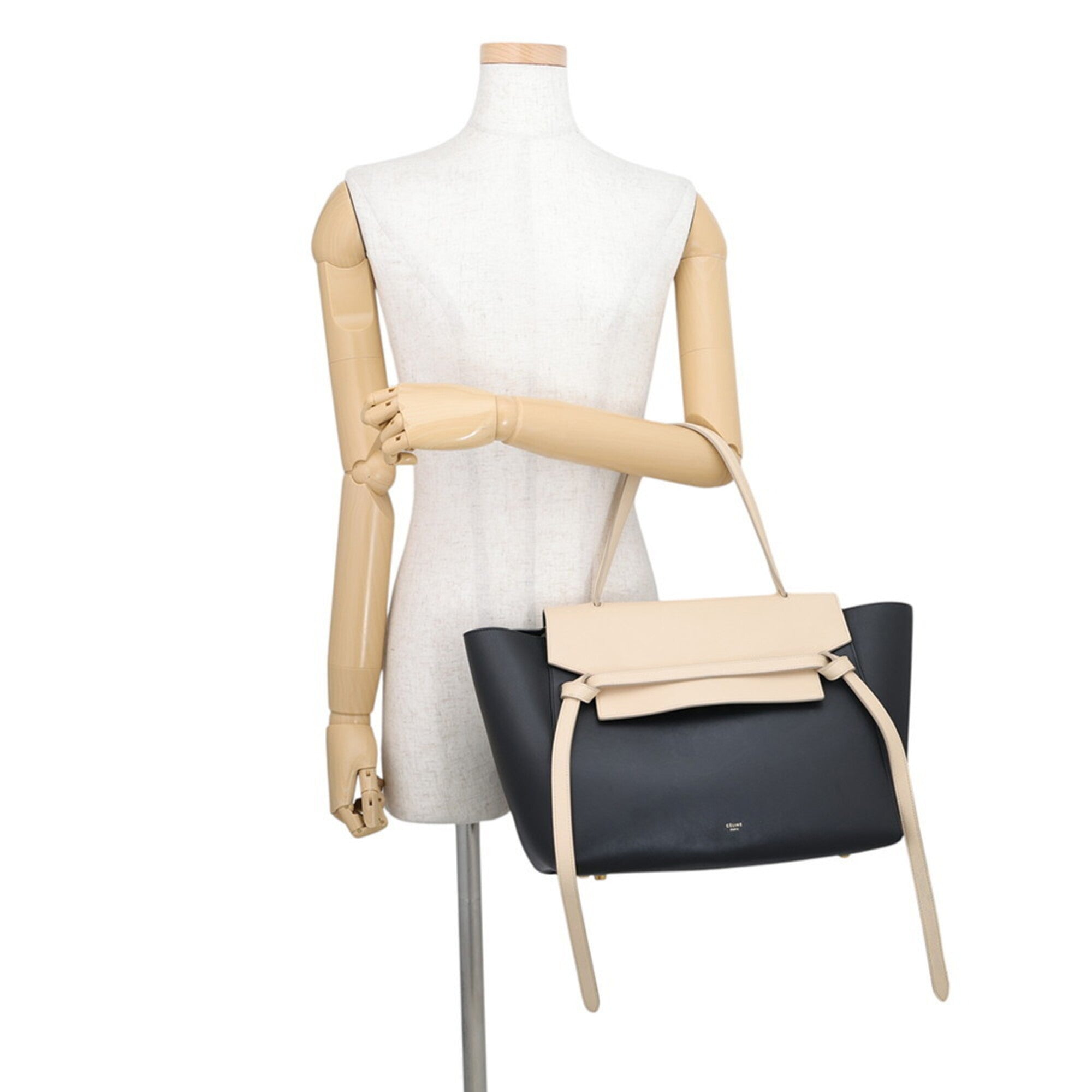 Celine Beige Black Leather Handbag (Pre-Owned)