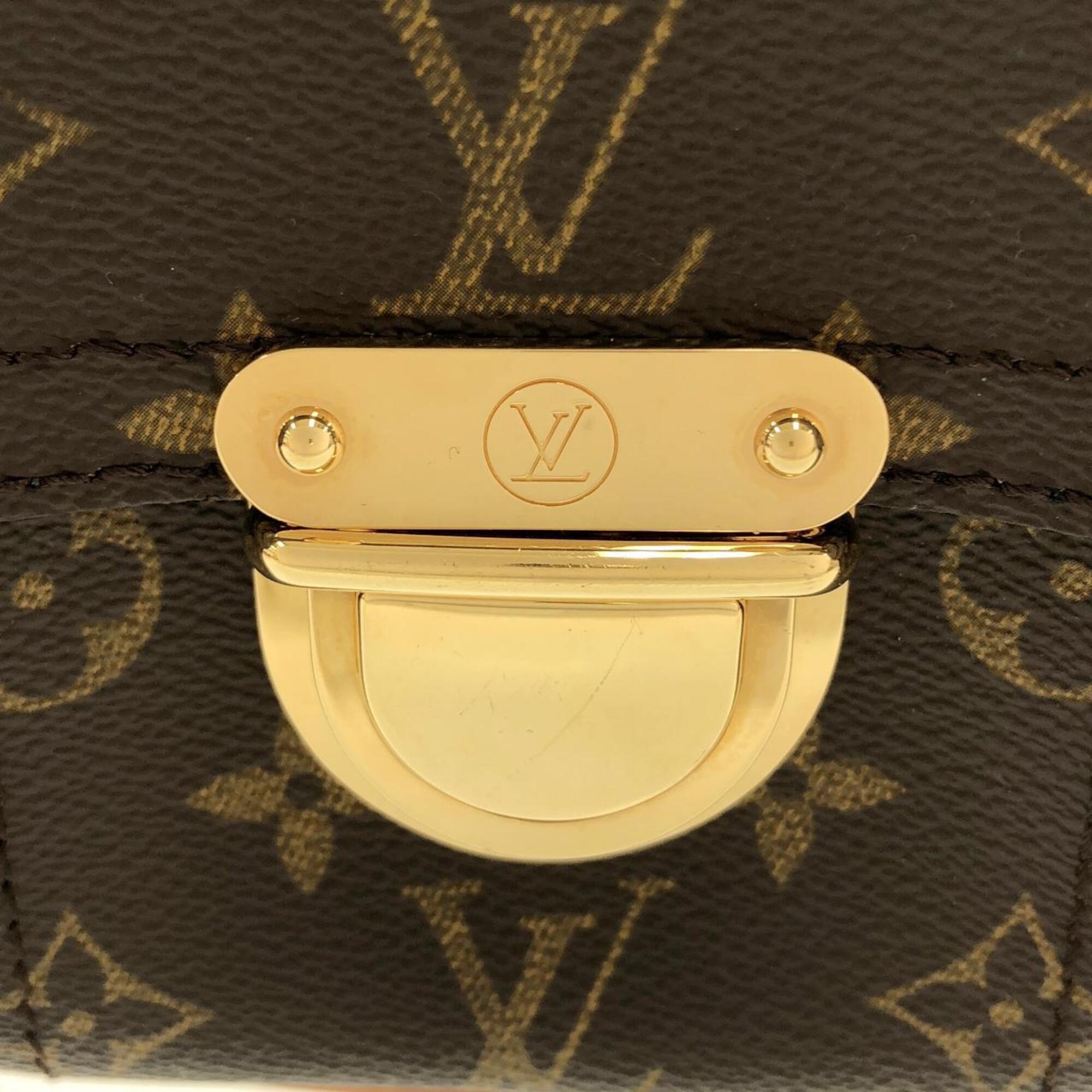 Louis Vuitton Marron Coated Canvas Shoulder Bag (Pre-Owned)