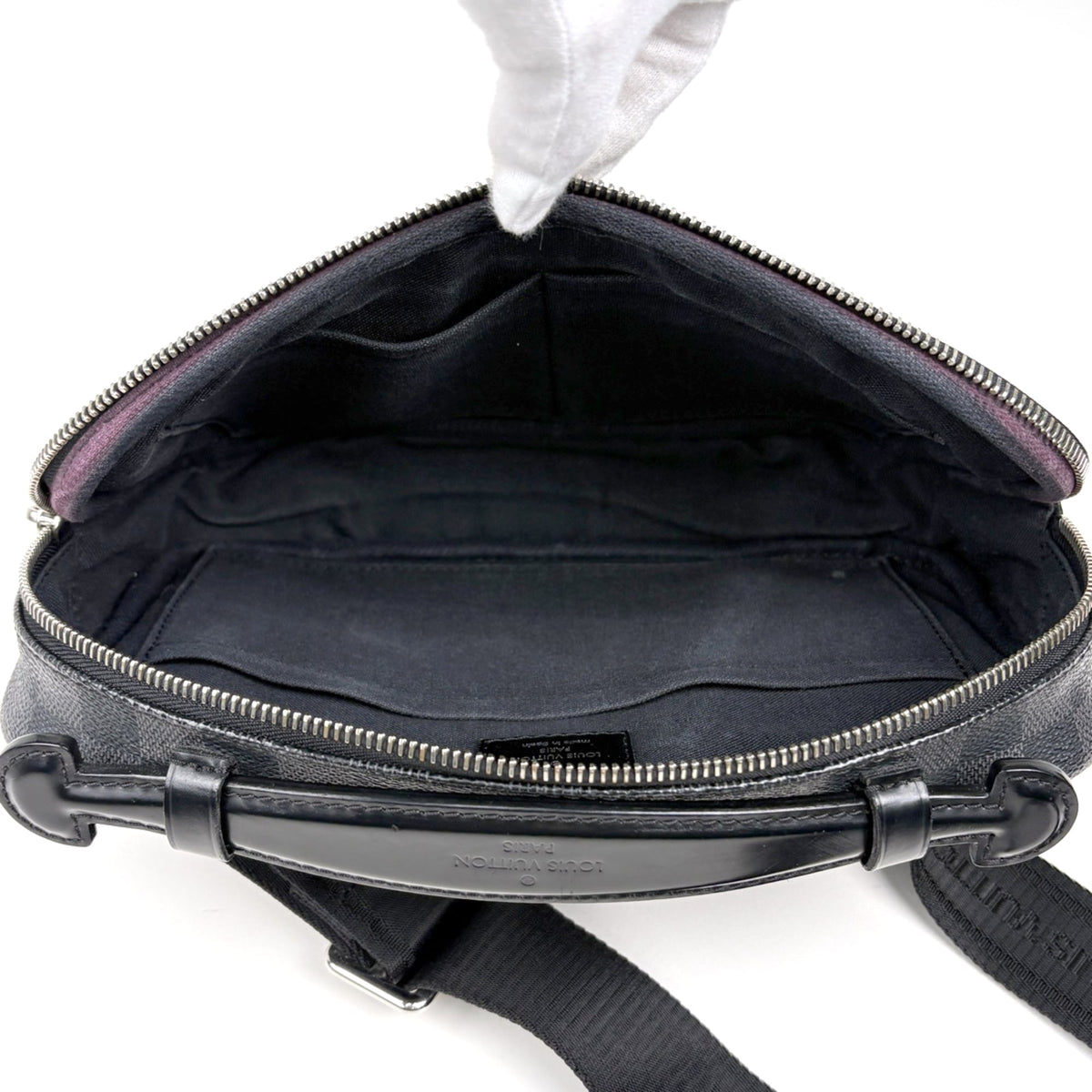 Louis Vuitton Black Noir Damier Graphite Fanny Pack Handbag Sling Bag (Pre-Owned)
