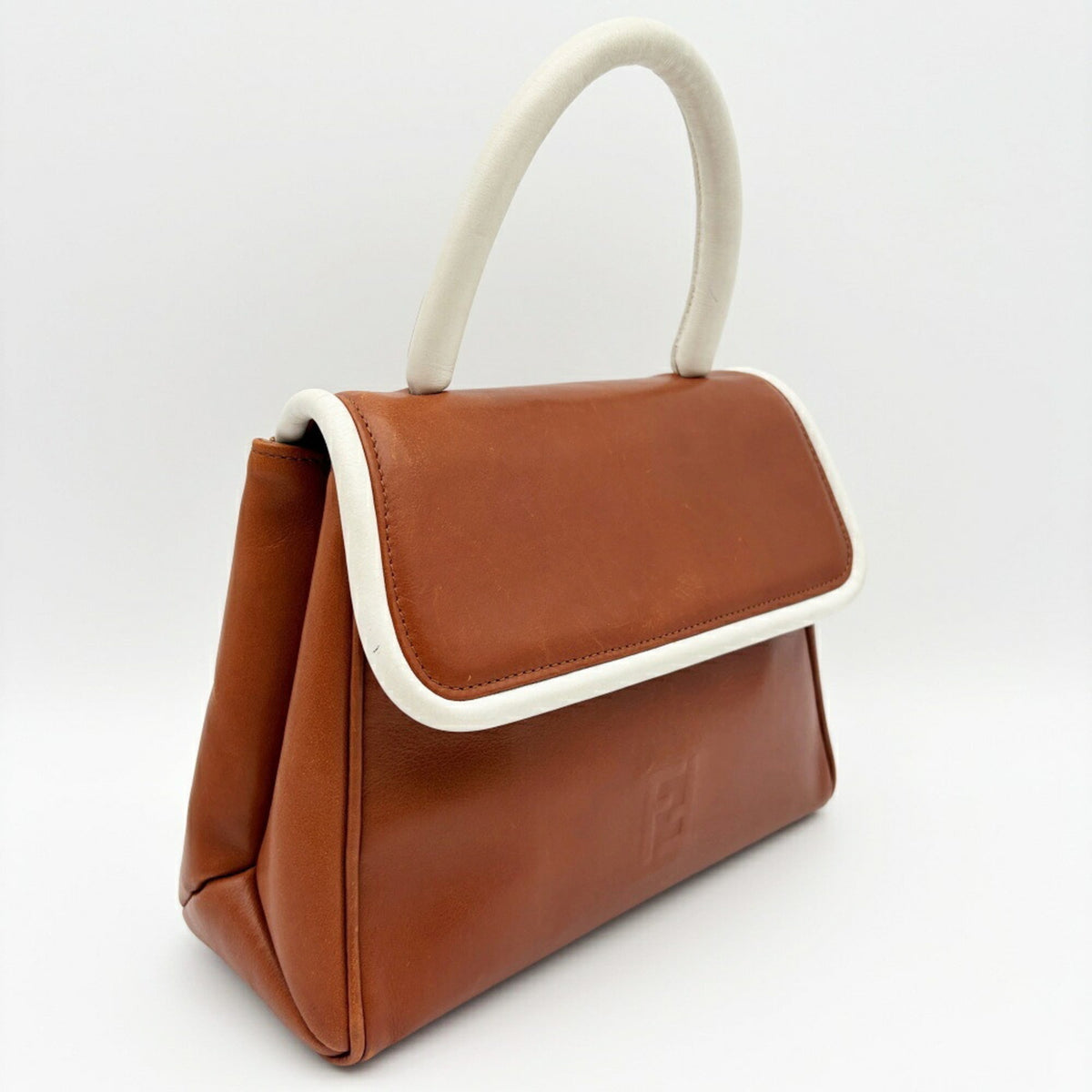 Fendi Brown White Leather Handbag (Pre-Owned)