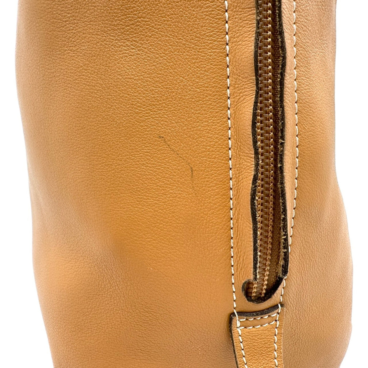 Loewe Brown Leather Handbag (Pre-Owned)