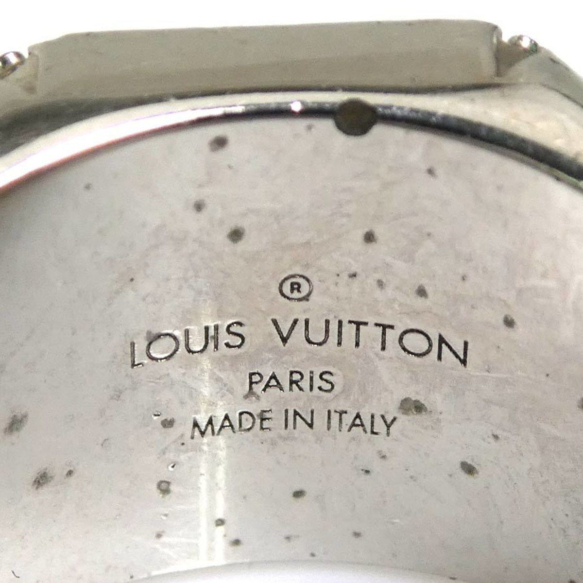 Louis Vuitton Silver Metal Band Ring (Pre-Owned)