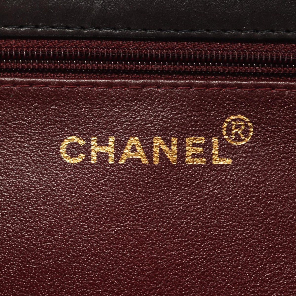 Chanel Black Leather Handbag Shoulder Bag (Pre-Owned)