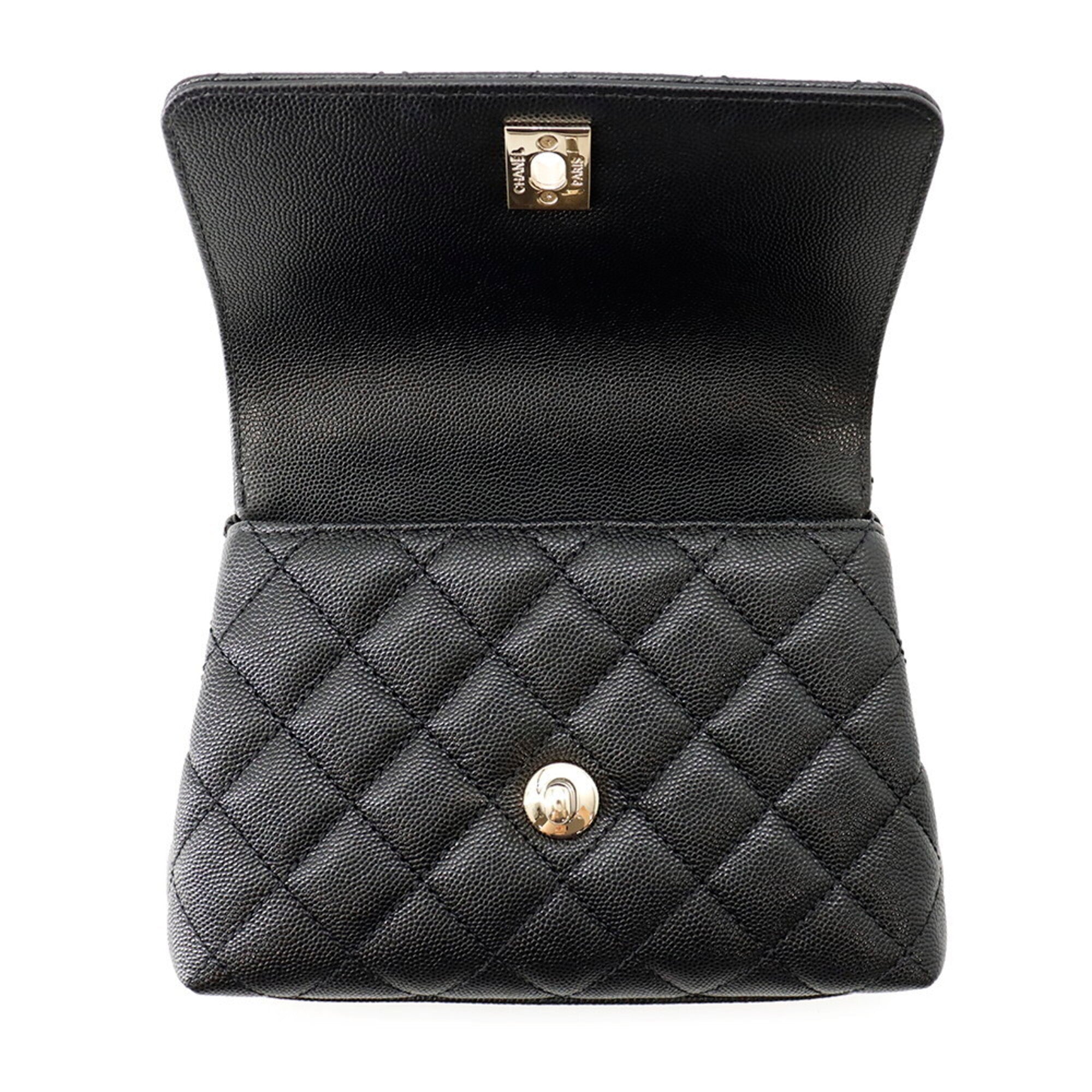 Chanel Matelasse Black Grained Calfskin Handbag (Pre-Owned)