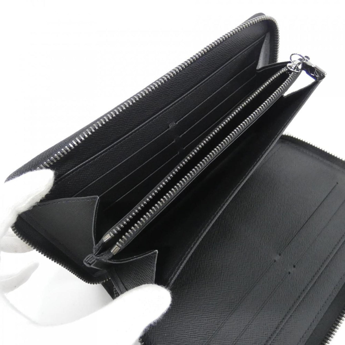 Louis Vuitton Black Coated Canvas Long Wallet (Bi-Fold) (Pre-Owned)