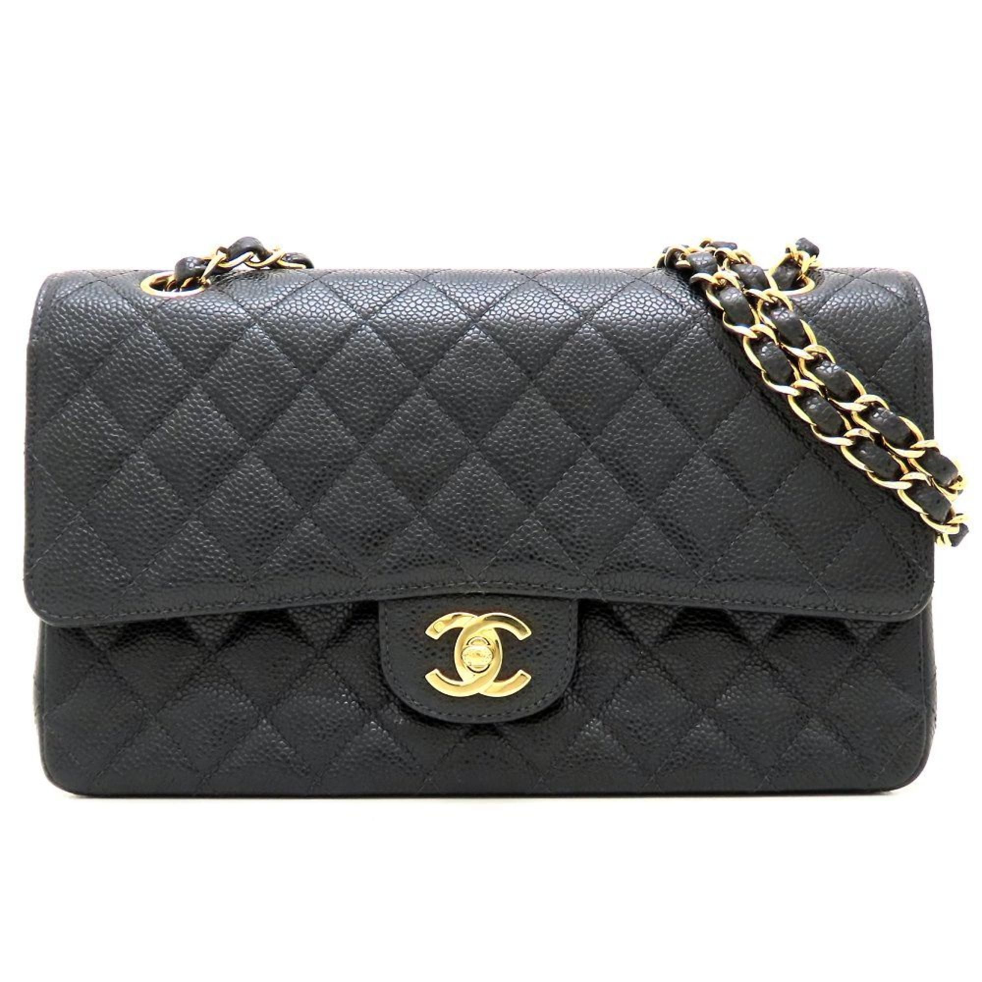Chanel Matelasse Black Grained Calfskin Shoulder Bag (Pre-Owned)