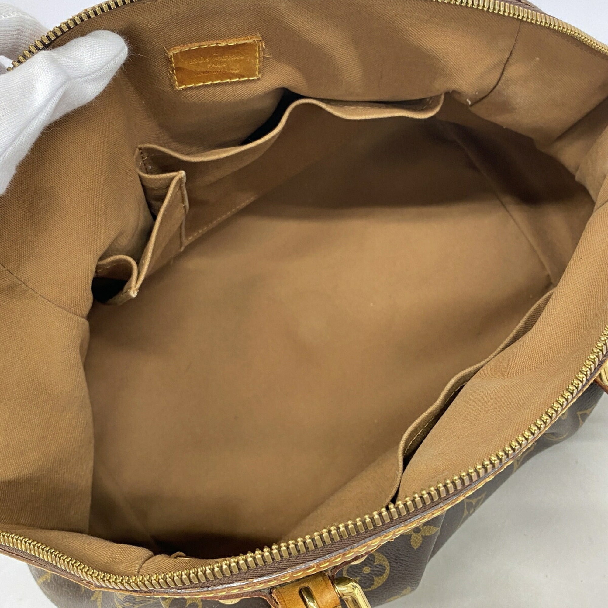Louis Vuitton Brown Handbag (Pre-Owned)