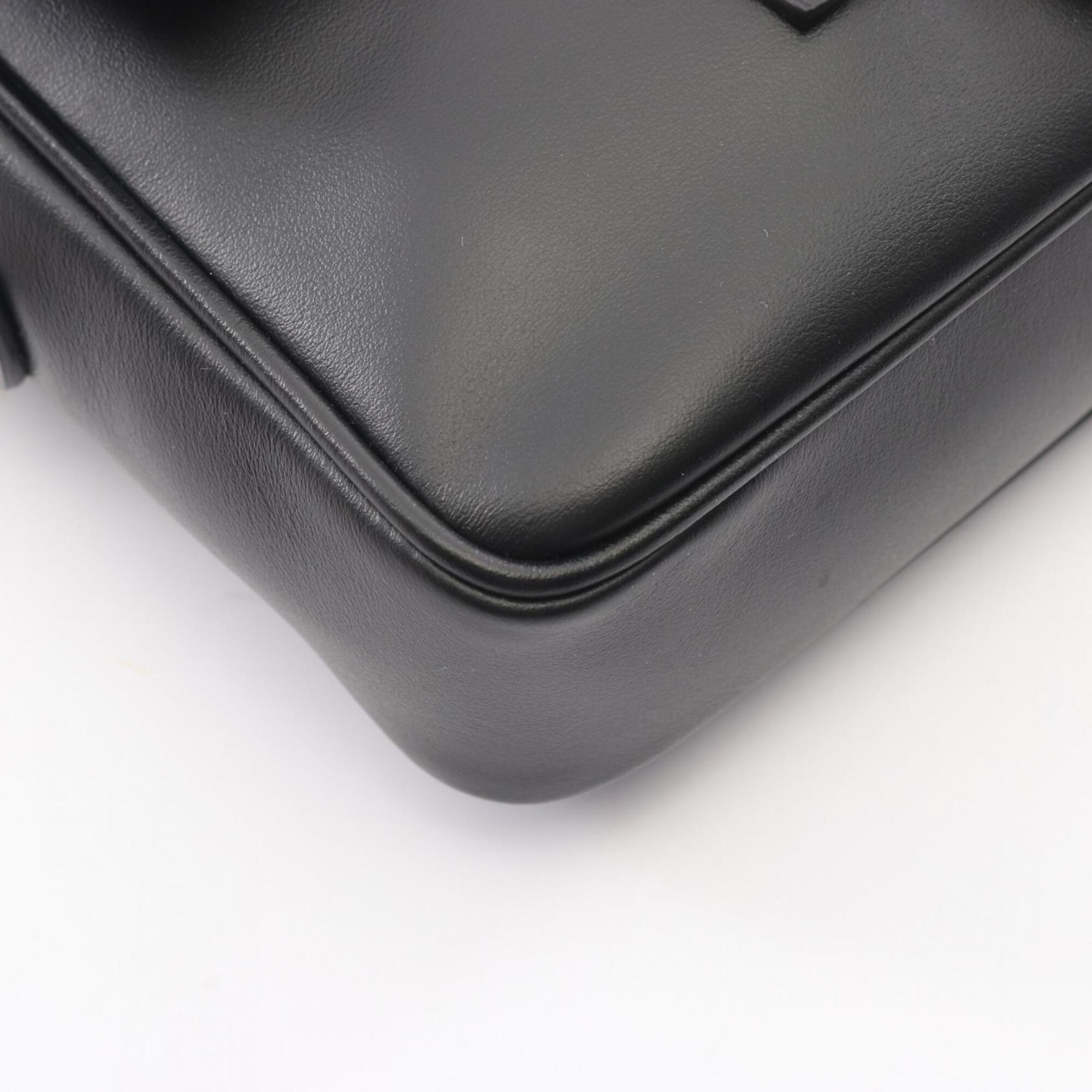 Miu Miu Black Leather Handbag (Pre-Owned)