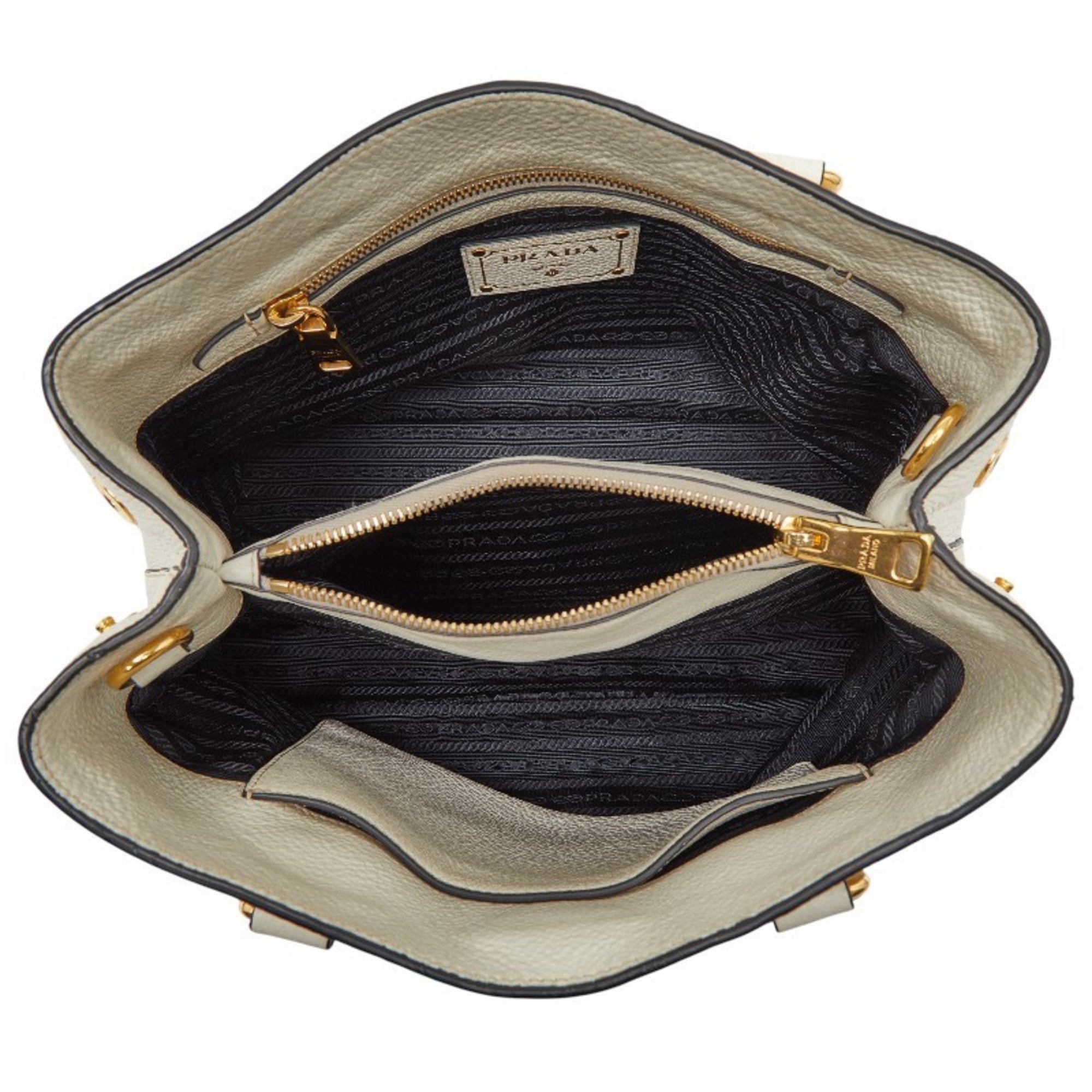 Prada White Leather Handbag Shoulder Bag (Pre-Owned)