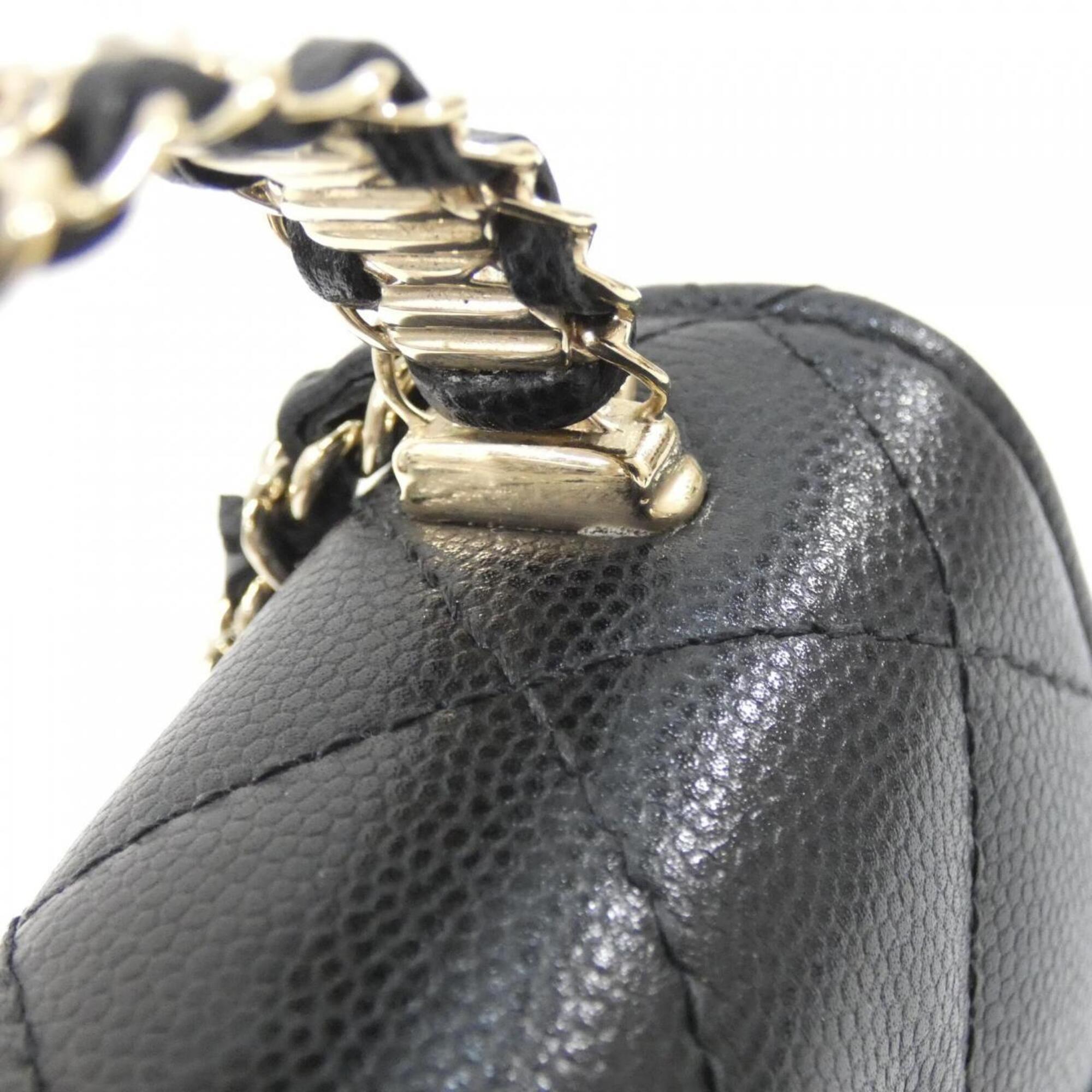 Chanel Black Grained Calfskin Handbag Shoulder Bag (Pre-Owned)