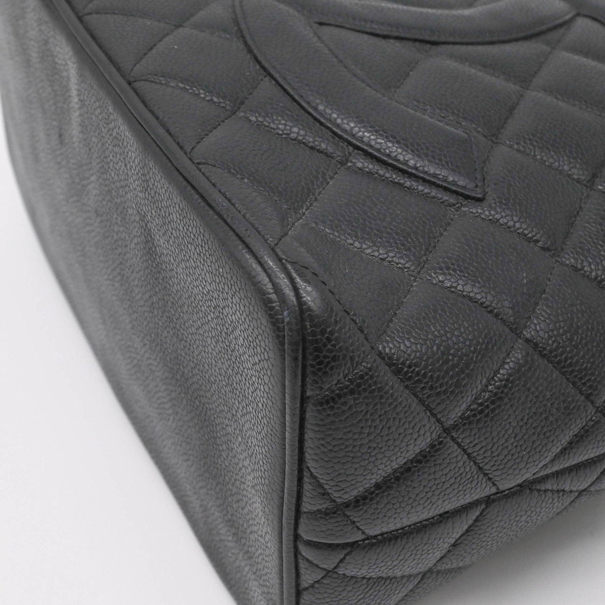 Chanel Black Grained Calfskin Handbag Tote Bag (Pre-Owned)