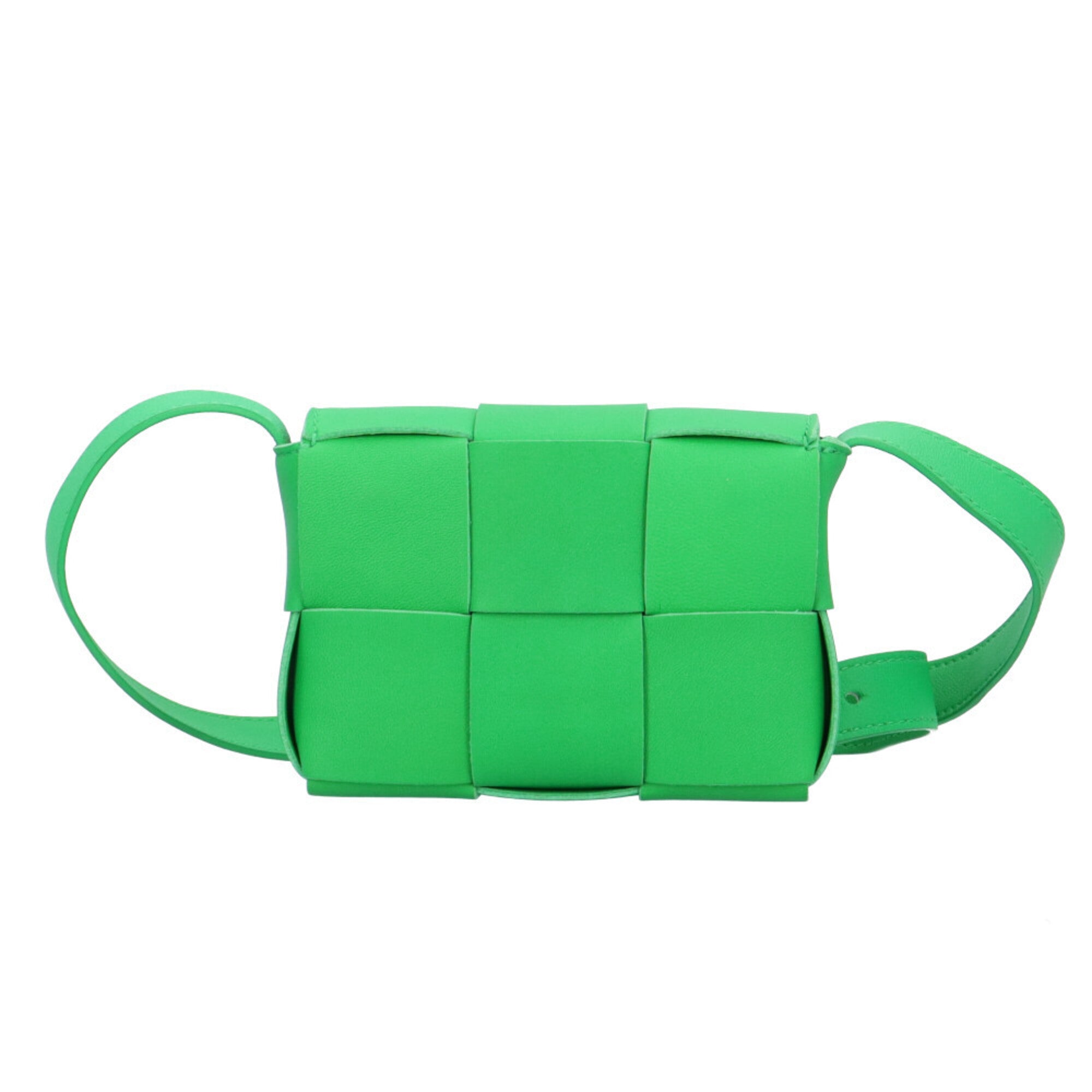 Bottega Veneta Green Leather Shoulder Bag (Pre-Owned)