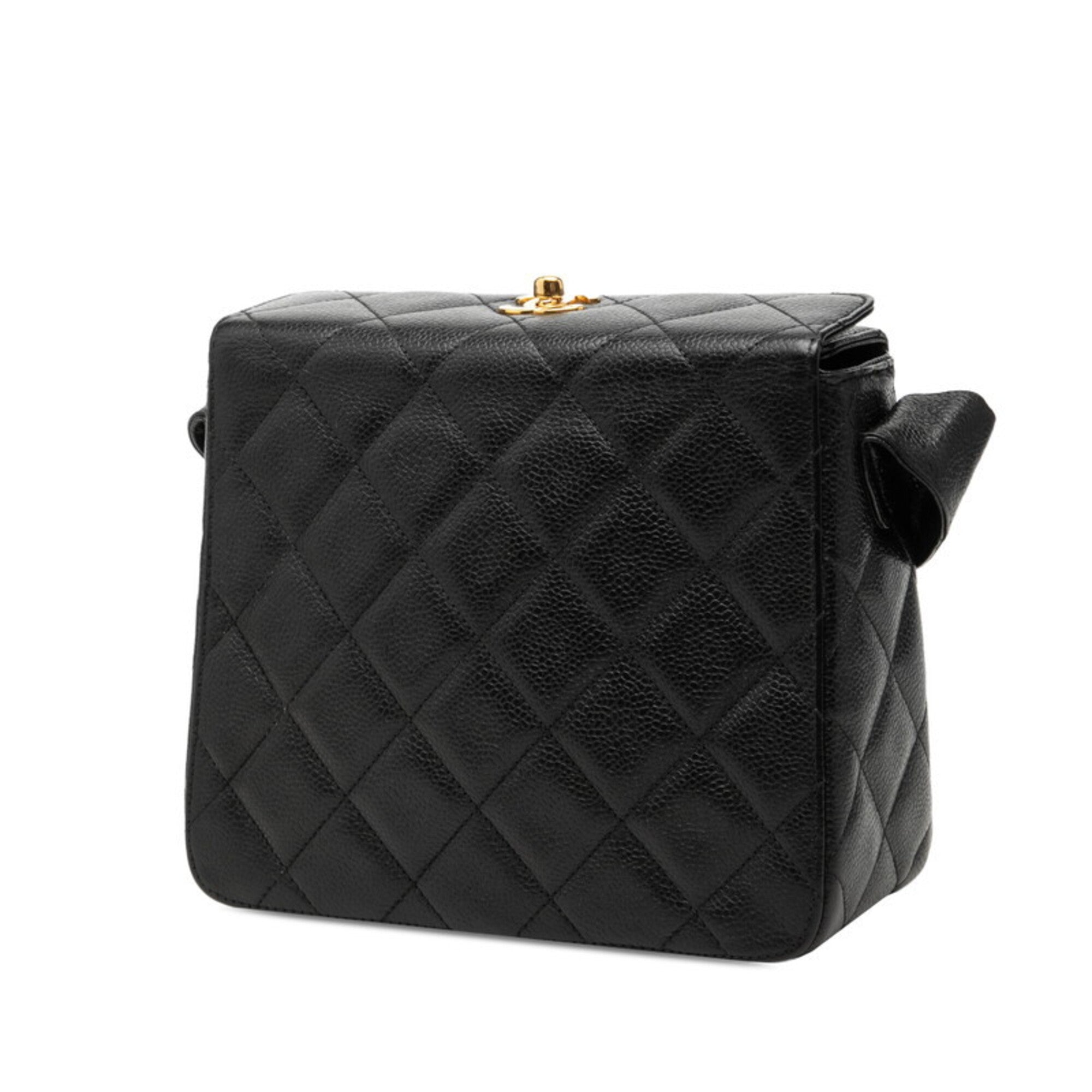 Chanel Black Grained Calfskin Shoulder Bag (Pre-Owned)