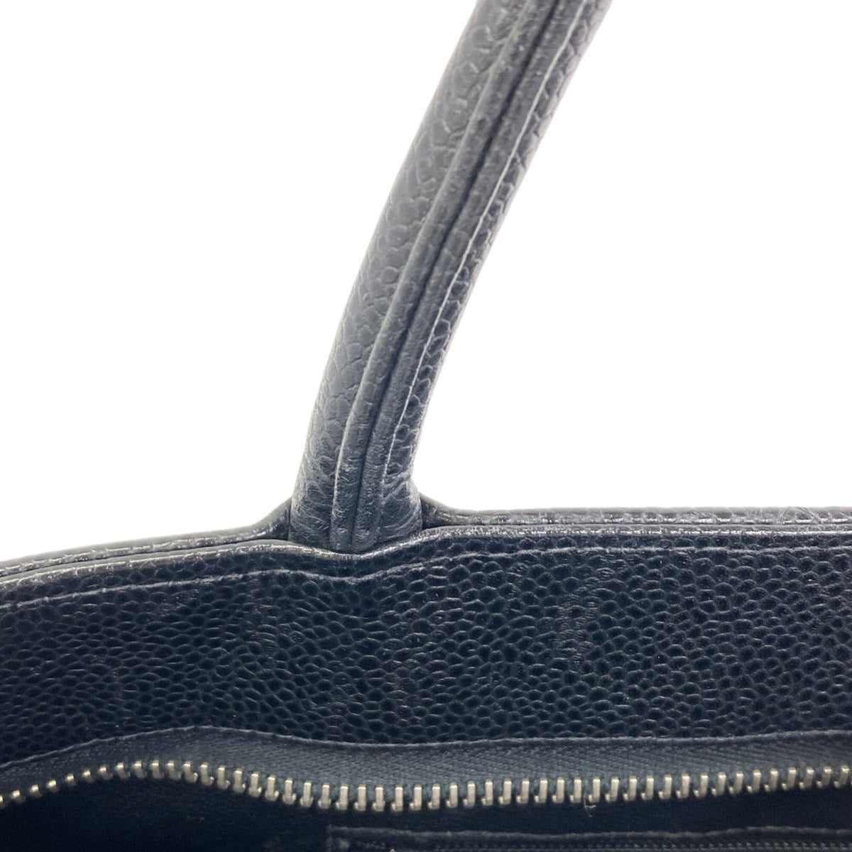 Chanel Black Leather Tote Bag (Pre-Owned)
