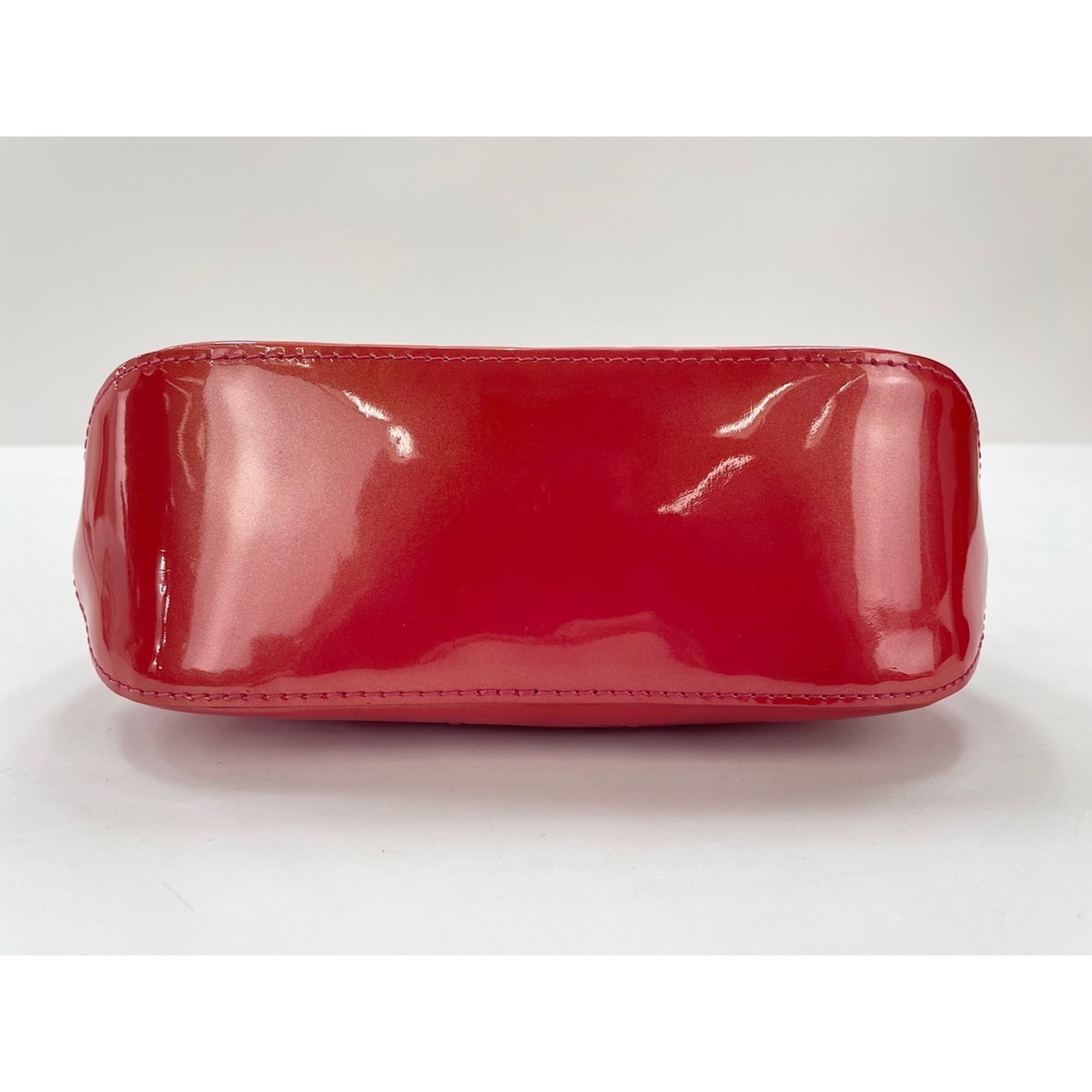 Louis Vuitton Red Color Vernis Shoulder Bag (Pre-Owned)