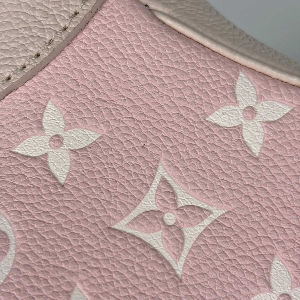 Louis Vuitton Beige Pink Yellow Monogram Empreinte Handbag (Pre-Owned)