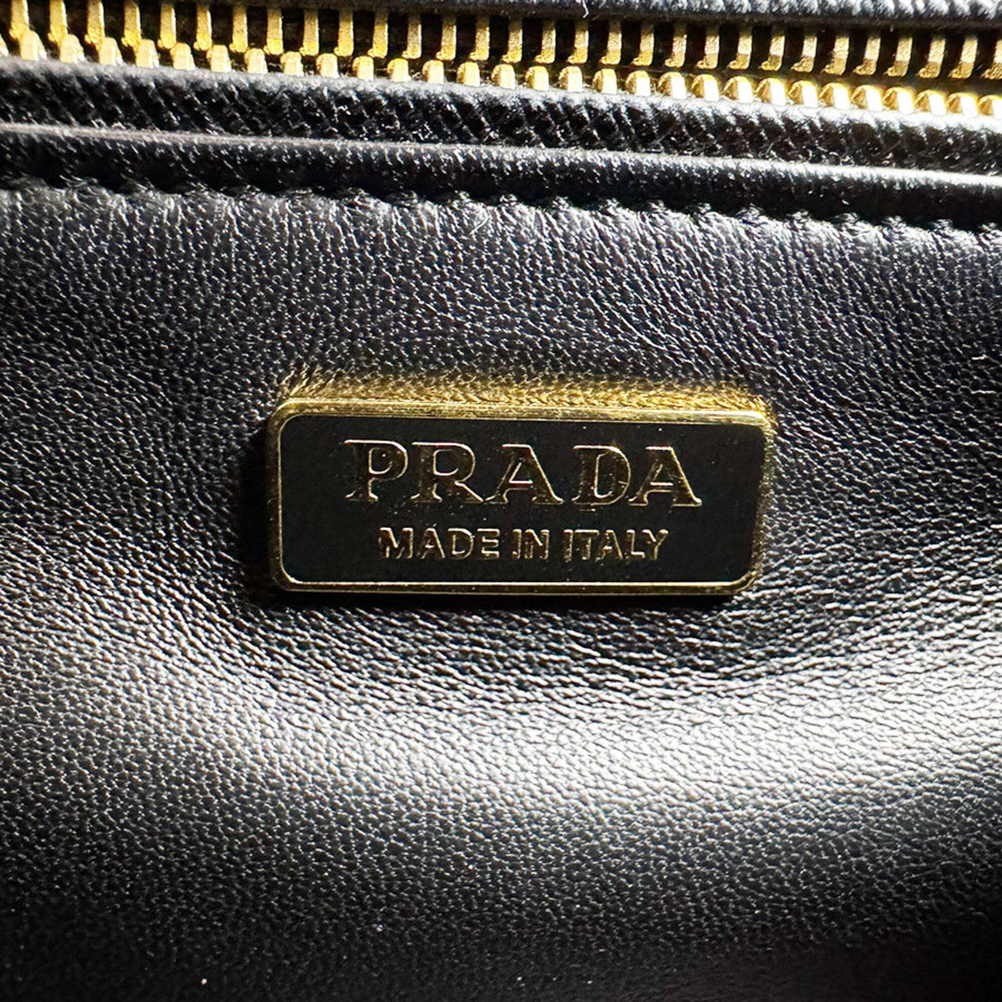 Prada Black Multi-Color Patent Leather Leather Handbag Shoulder Bag (Pre-Owned)
