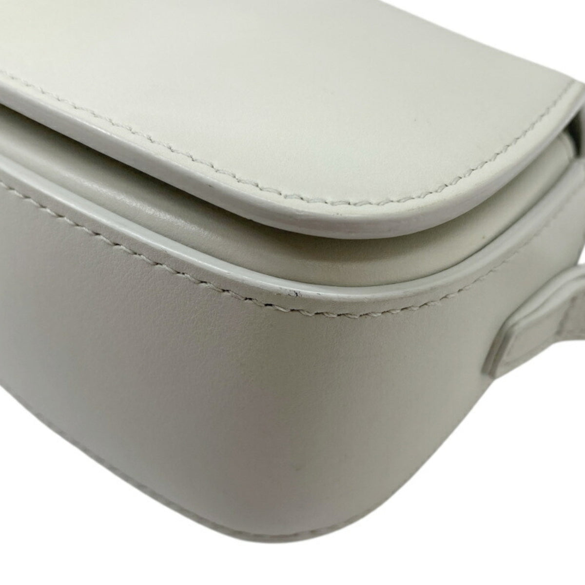 Celine Light Gray Leather Handbag (Pre-Owned)