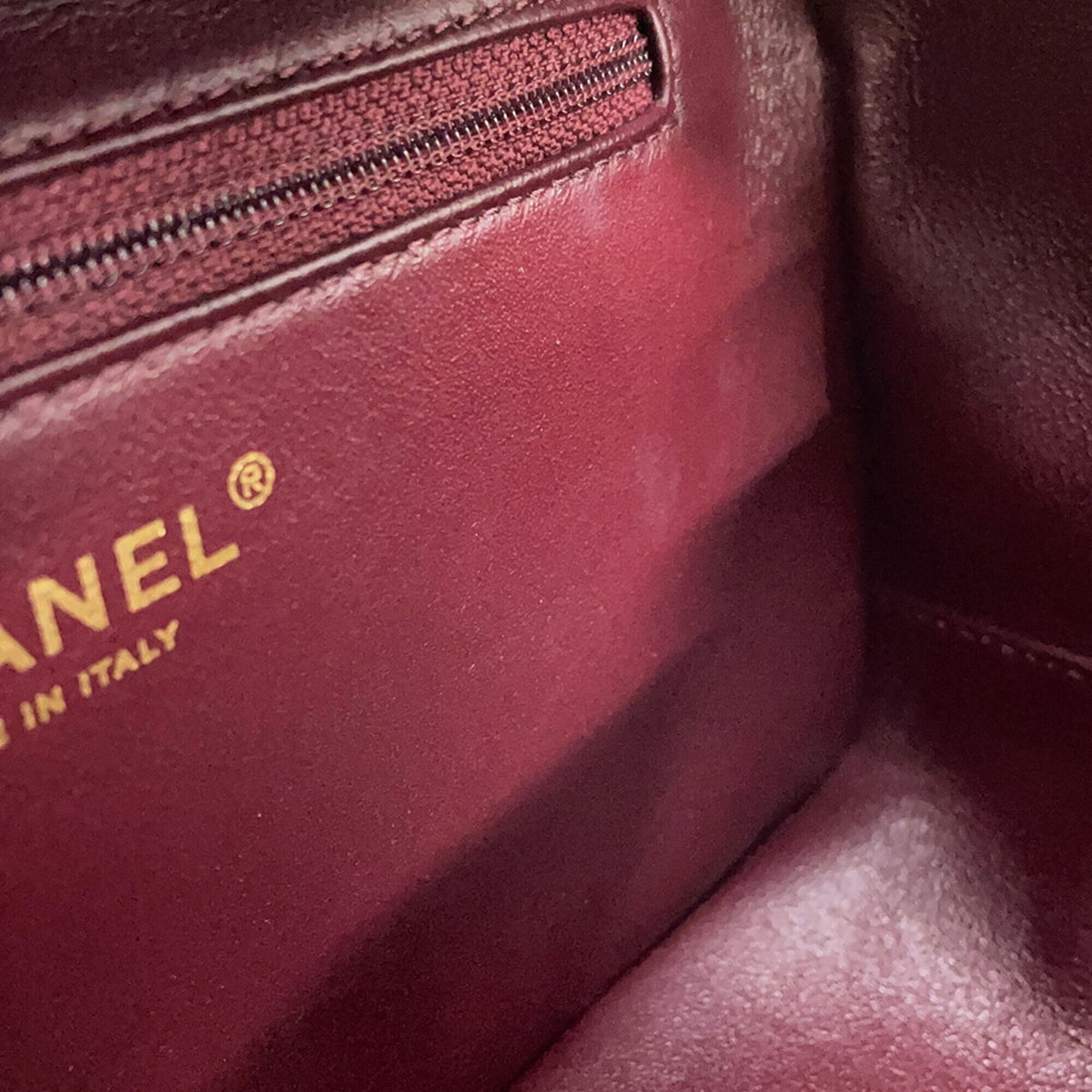 Chanel Matelasse Beige Leather Handbag (Pre-Owned)