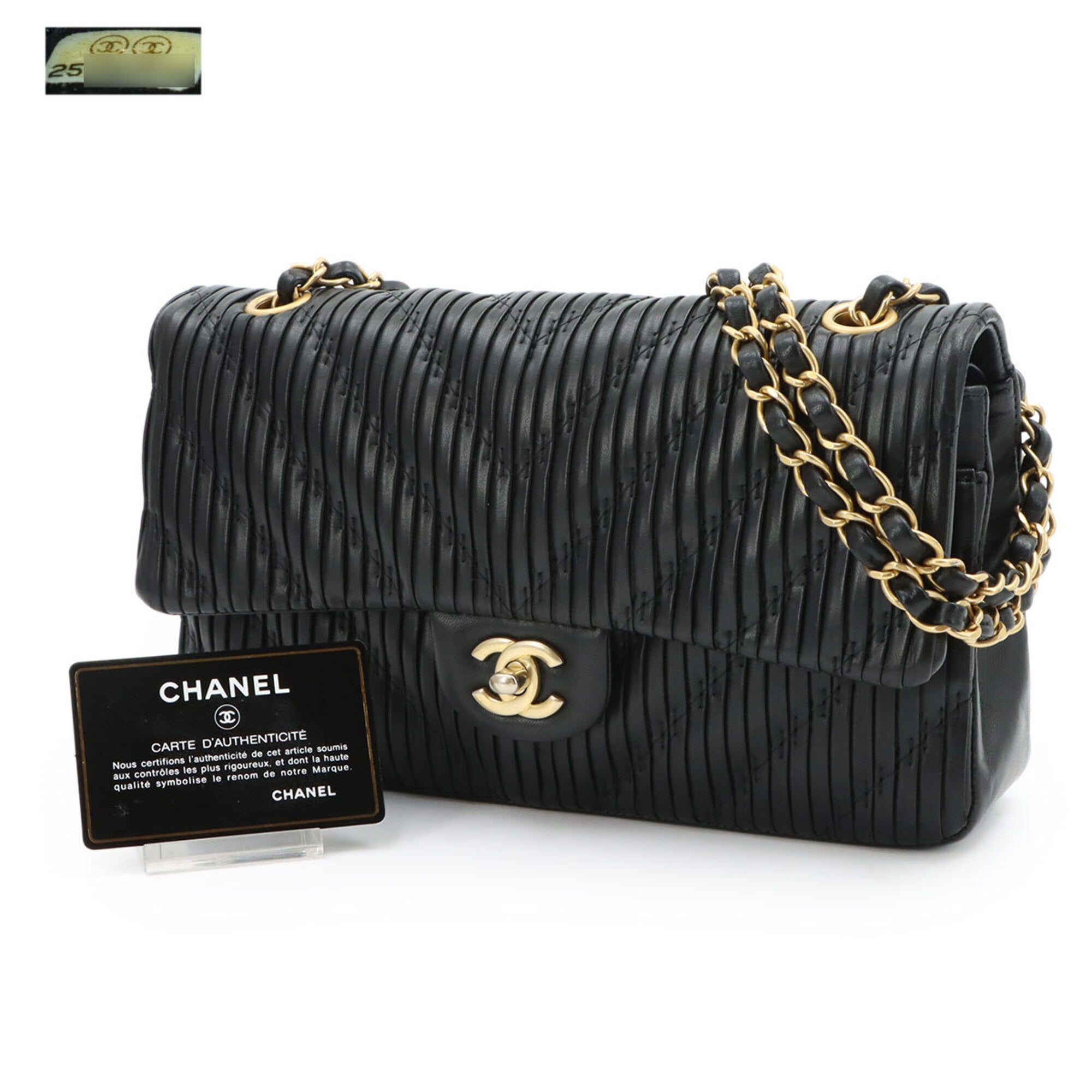 Chanel Black Leather Handbag Shoulder Bag (Pre-Owned)