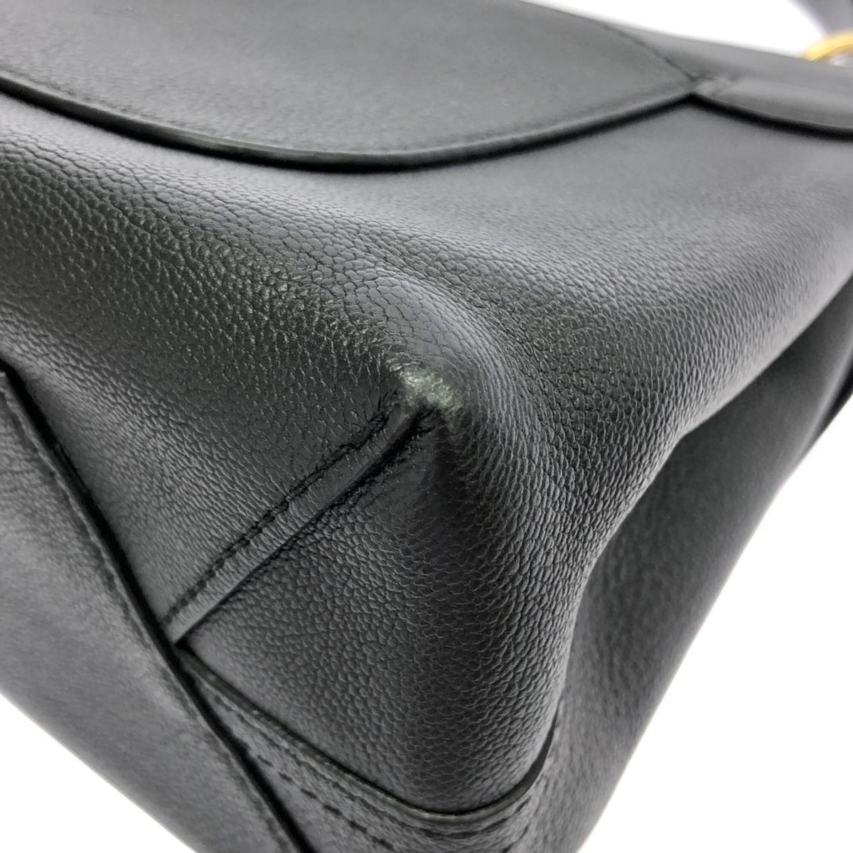Louis Vuitton Very Black Leather Handbag (Pre-Owned)