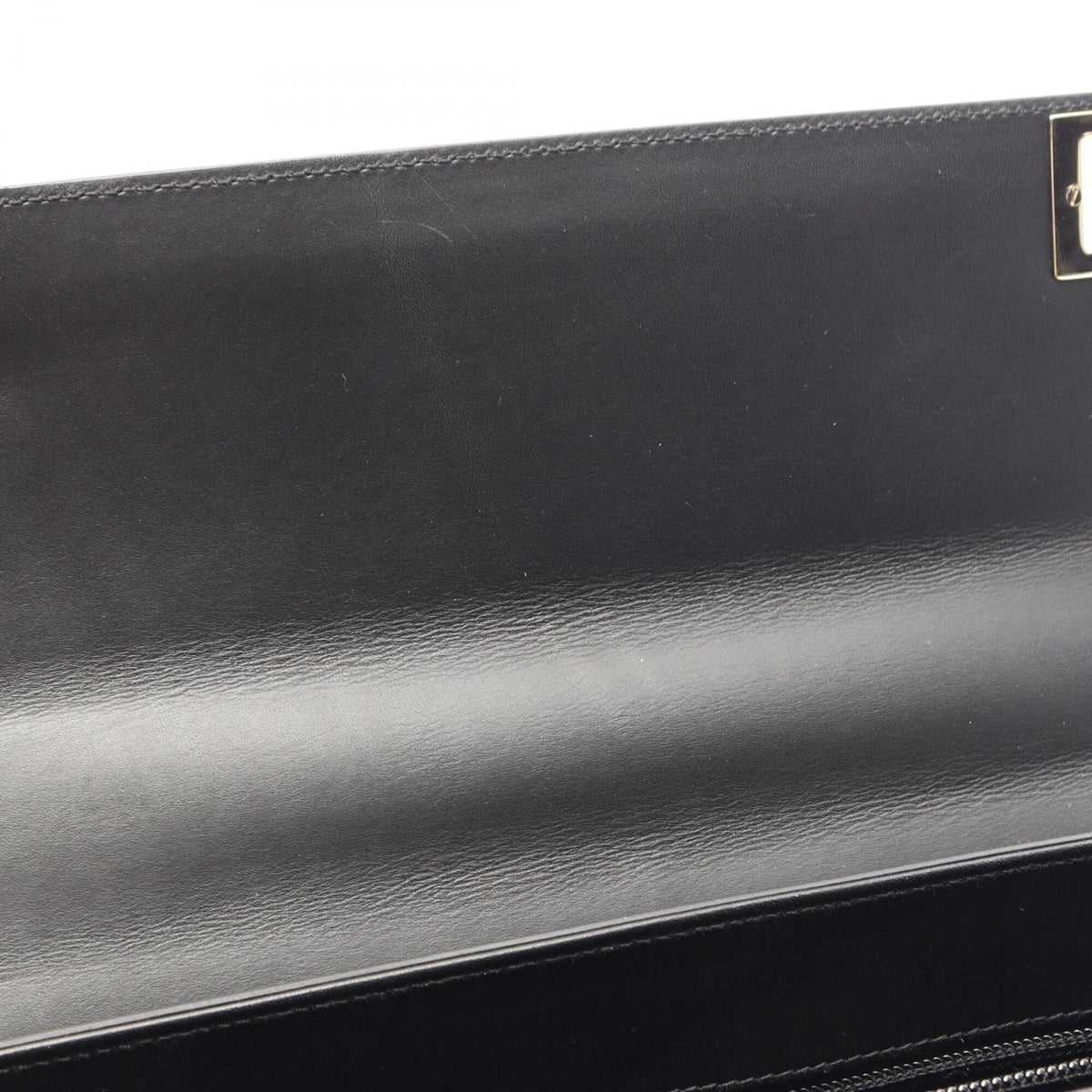 Salvatore Ferragamo Black Leather Handbag (Pre-Owned)