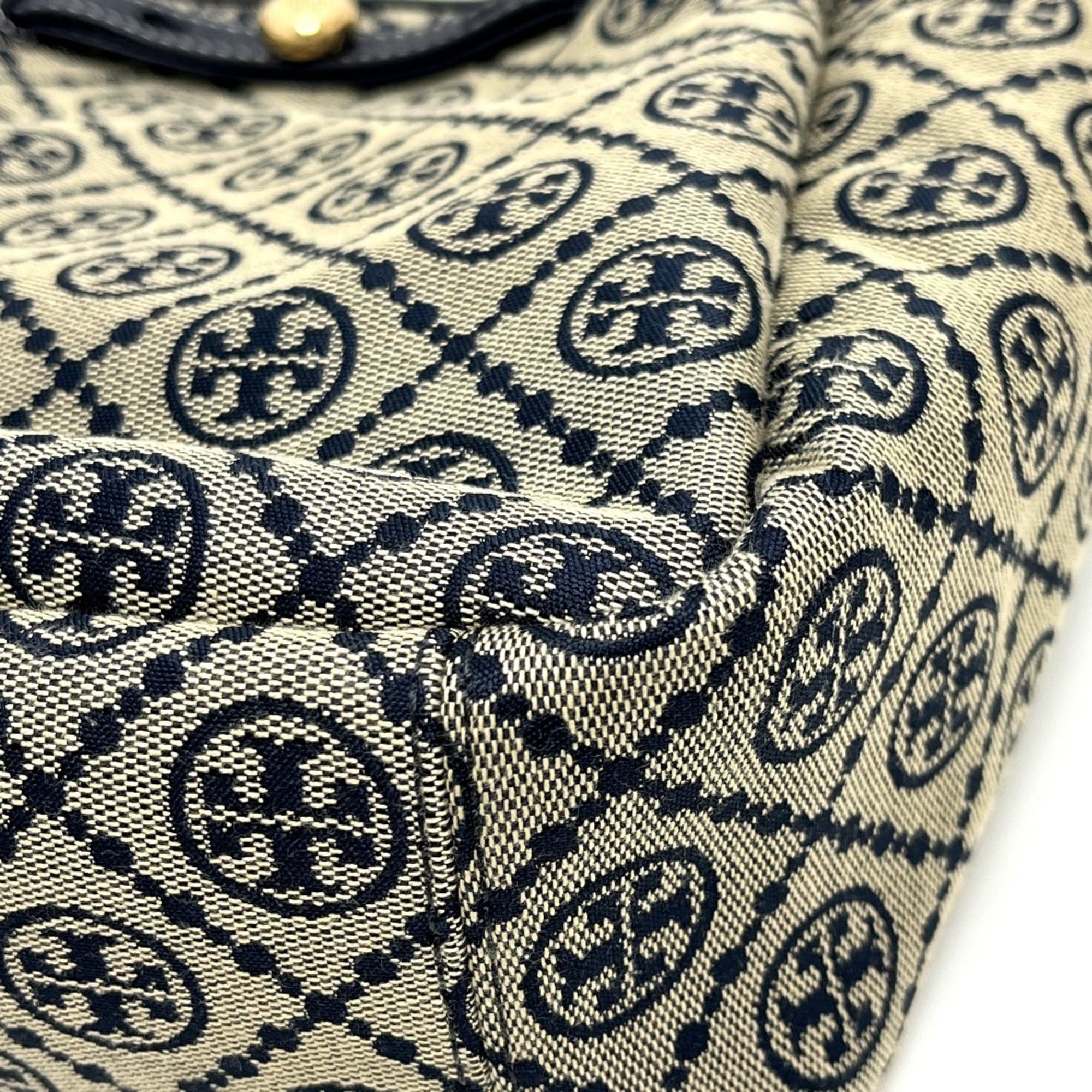 Tory Burch Navy Canvas Handbag Tote Bag (Pre-Owned)