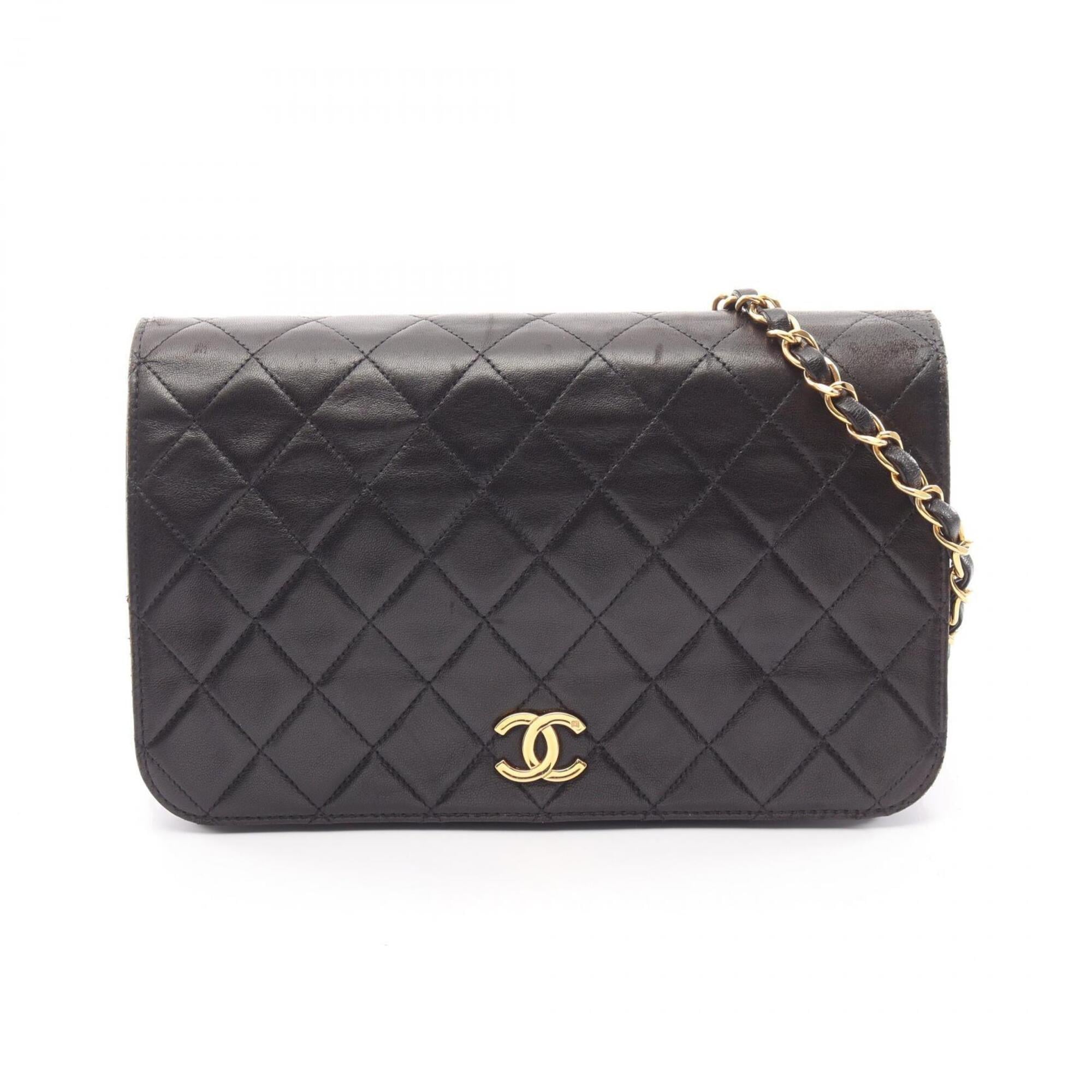 Chanel Black Leather Handbag Shoulder Bag (Pre-Owned)