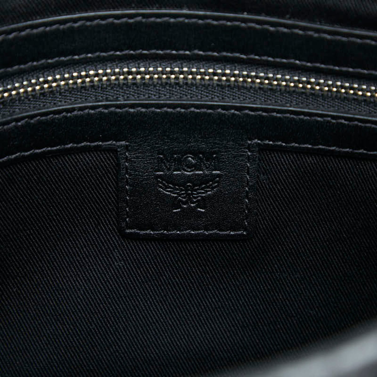 Mcm Black Blue Gray Leather Clutch Bag (Pre-Owned)