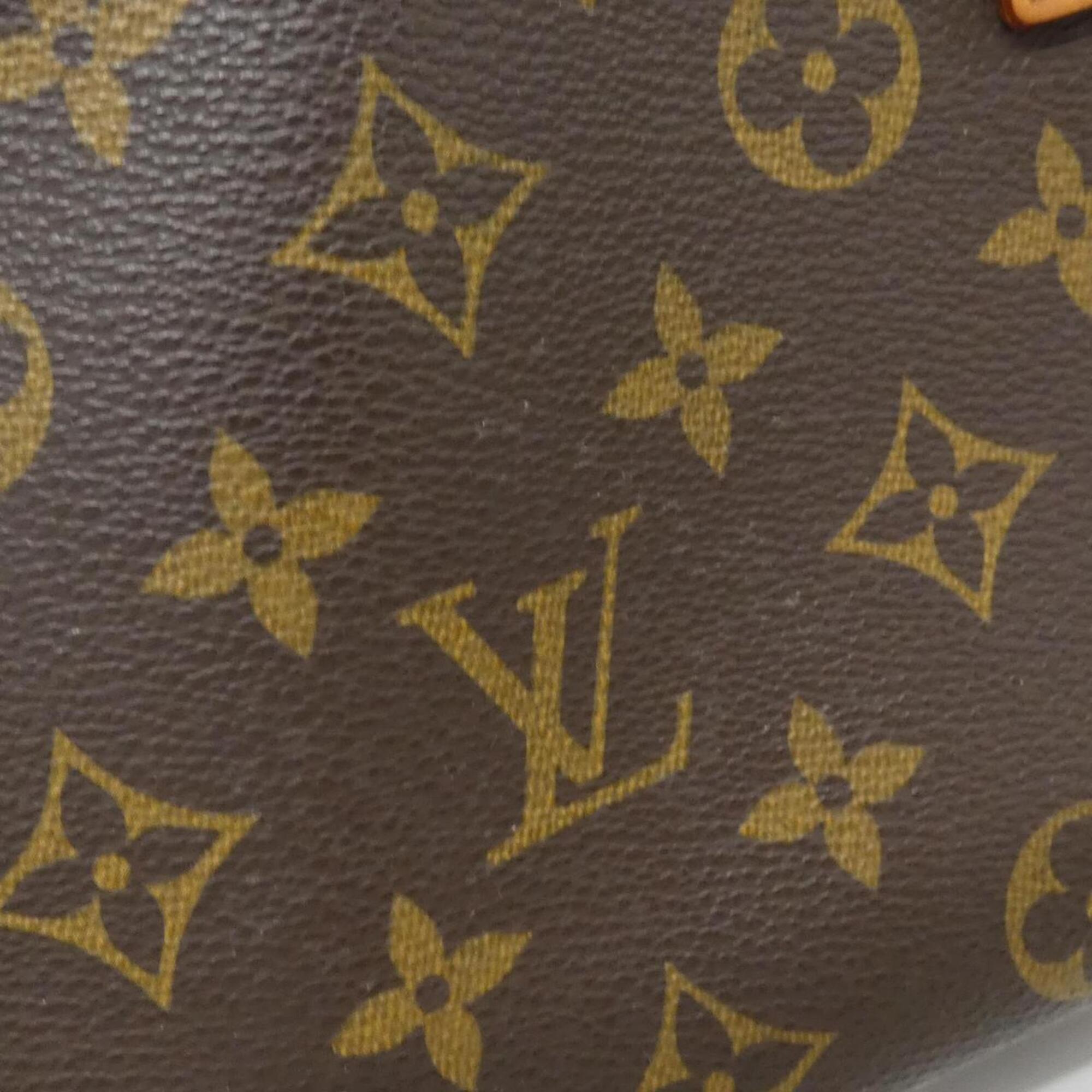 Louis Vuitton Brown Coated Canvas Shoulder Bag (Pre-Owned)