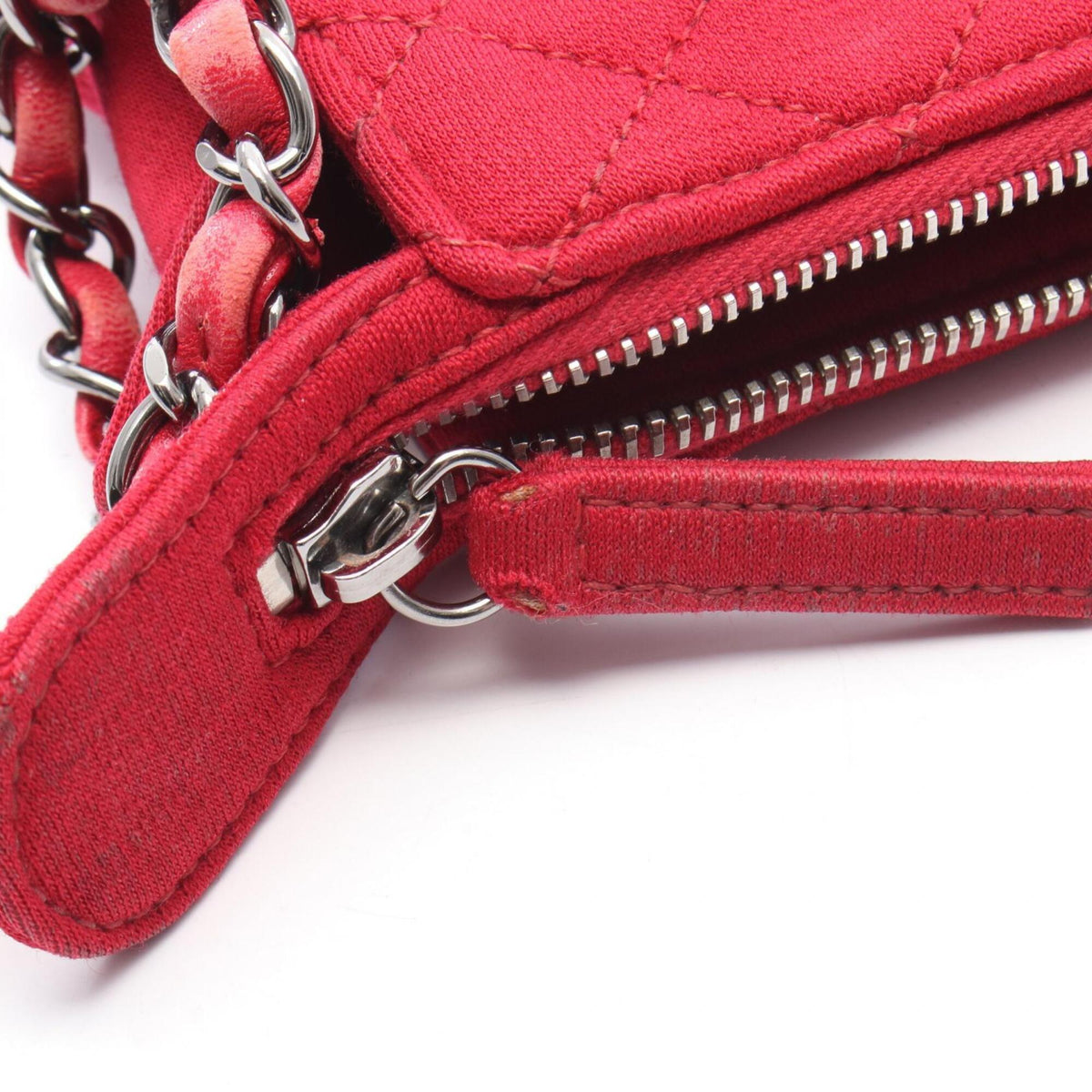 Chanel Matelasse Red Color Cotton Handbag Shoulder Bag (Pre-Owned)