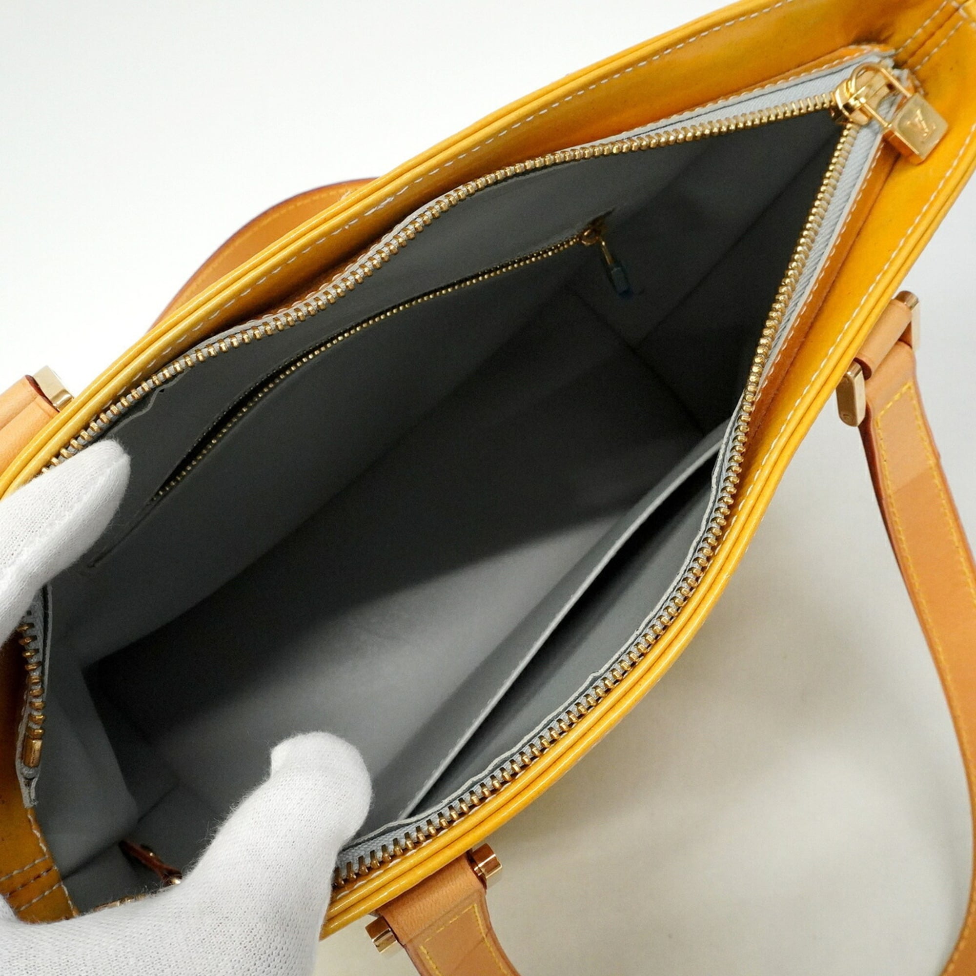 Louis Vuitton Silver Tote Bag (Pre-Owned)